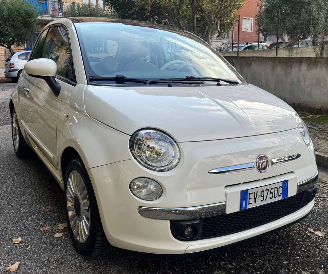 Fiat 500 1.2 Lounge 69cv E6 solo km 90.000 unica proprietaria " MOLTO BELLA "