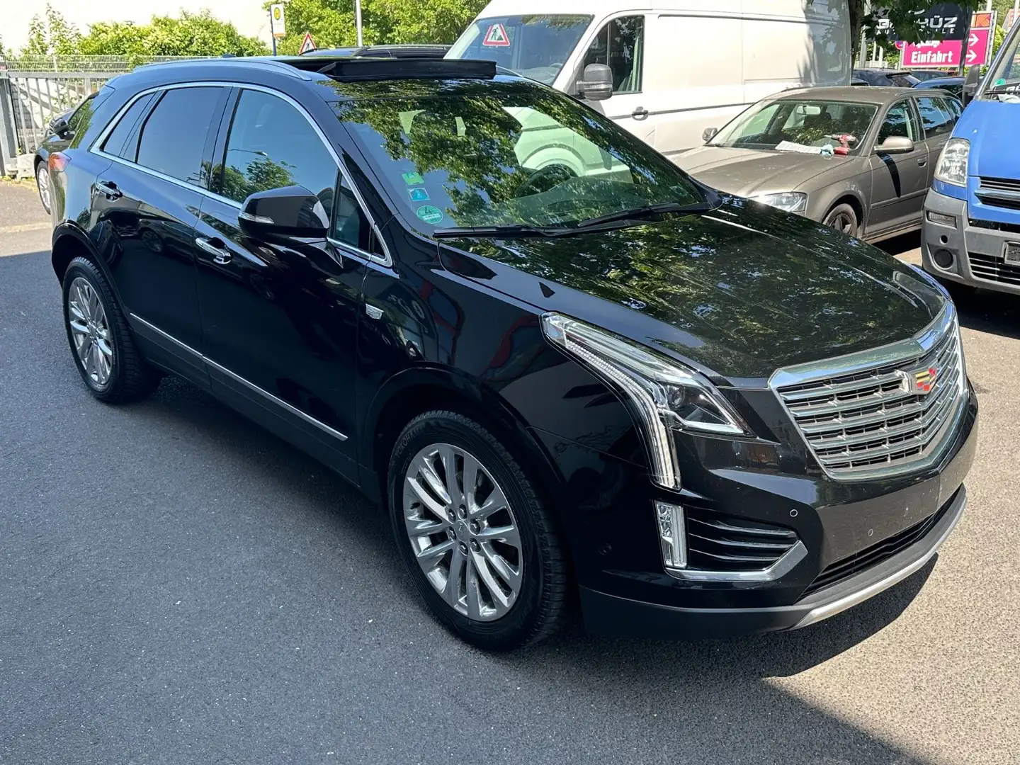 Cadillac XT5 Platinum AWD~PANO~LEDER~EU6~LED Noir - 1