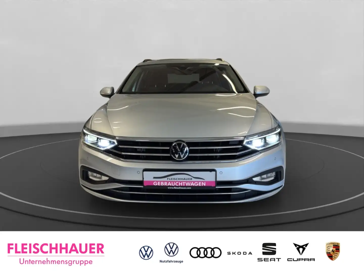 Volkswagen Passat Variant Business 2.0 TDI Matrix+Navi+AHK+Kamera Plateado - 2