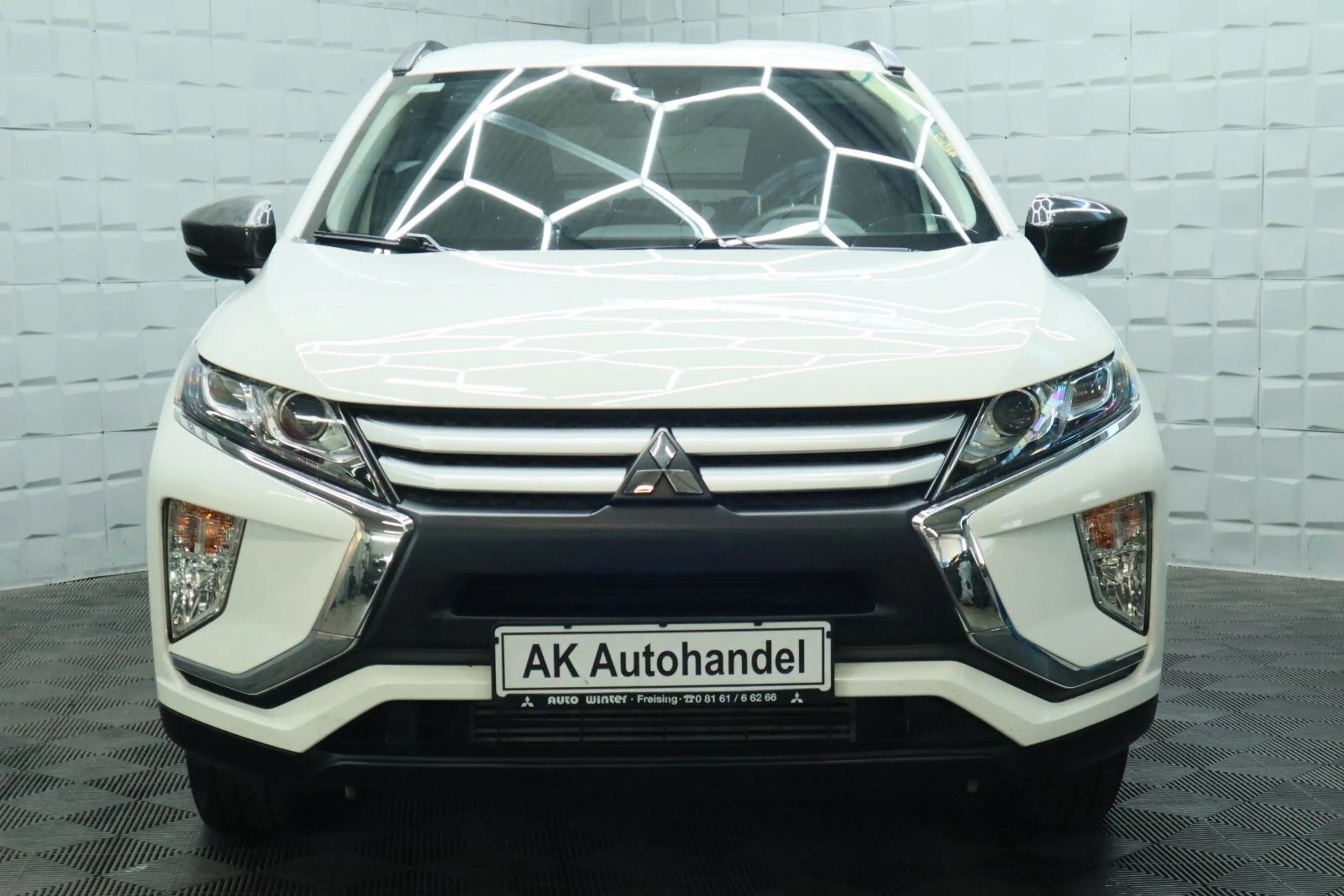 Mitsubishi Eclipse Cross Basis 2WD Klima Tempomat 8-fach — photo 2