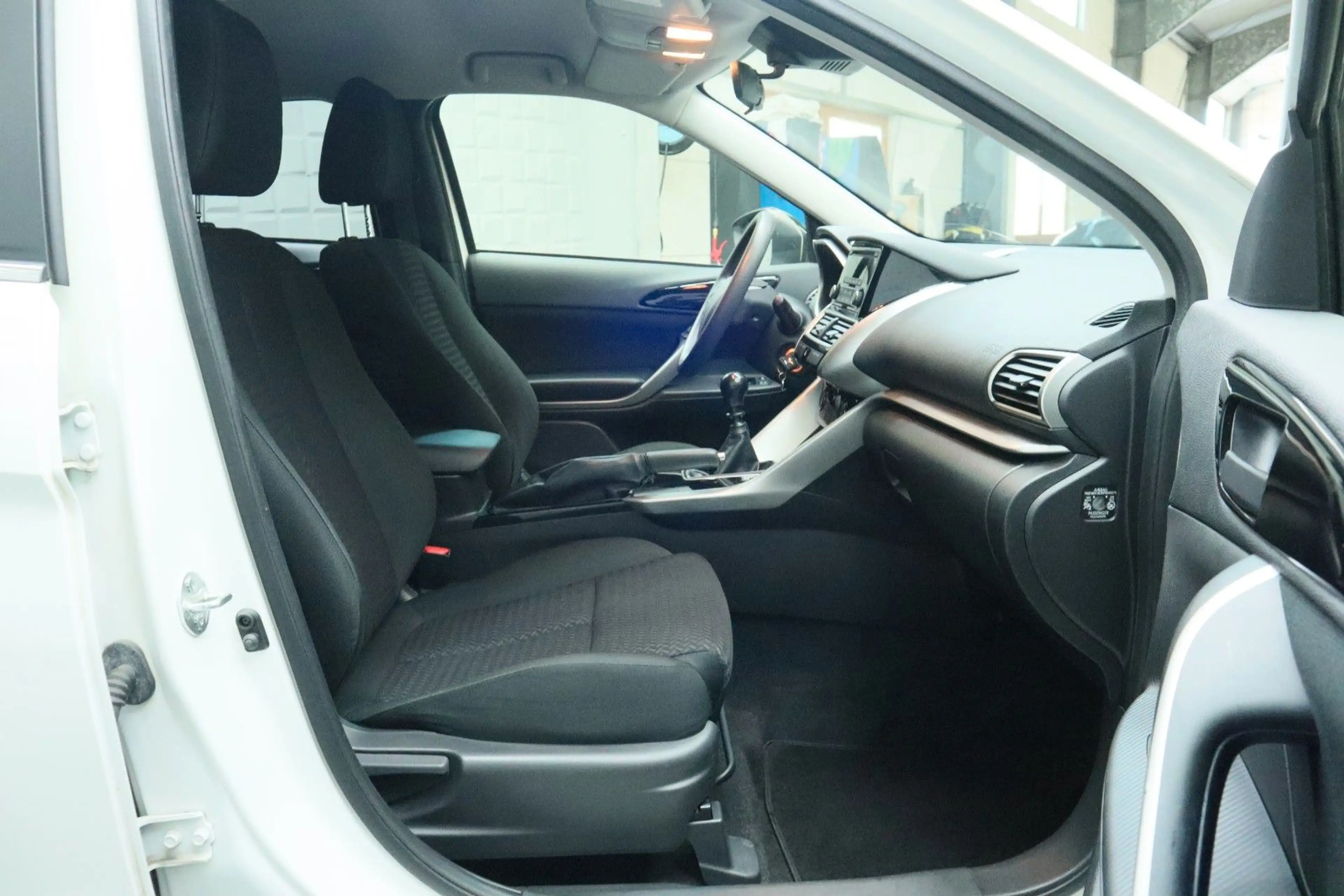 Mitsubishi Eclipse Cross Basis 2WD Klima Tempomat 8-fach — photo 10