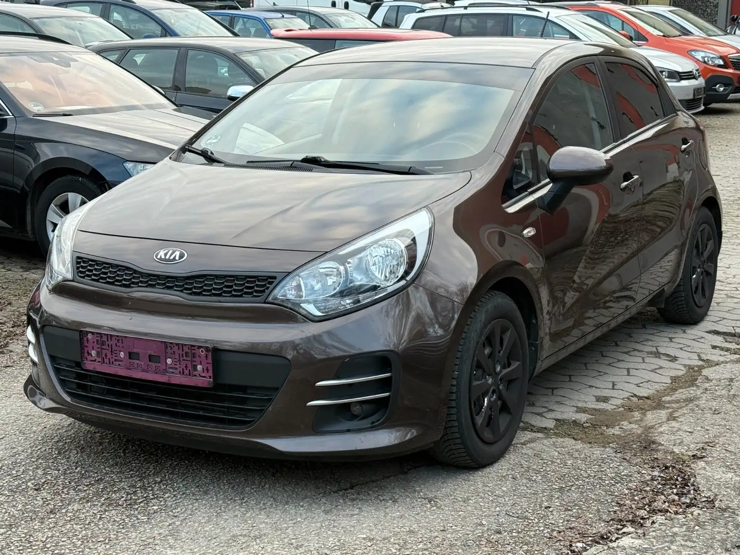 Kia Rio Edition 7 *1.Hand*Euro 6* Braun - 1