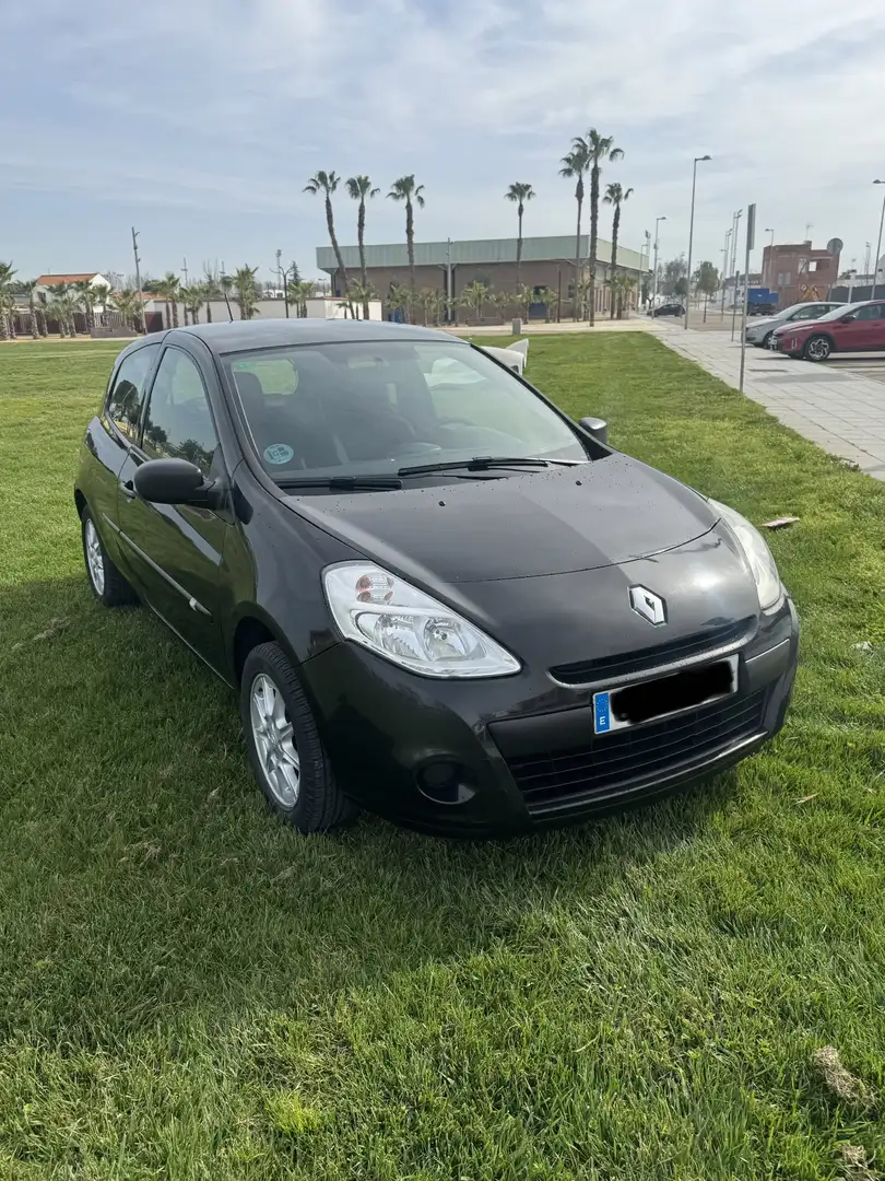 Renault Clio 1.2 Authentique - 1