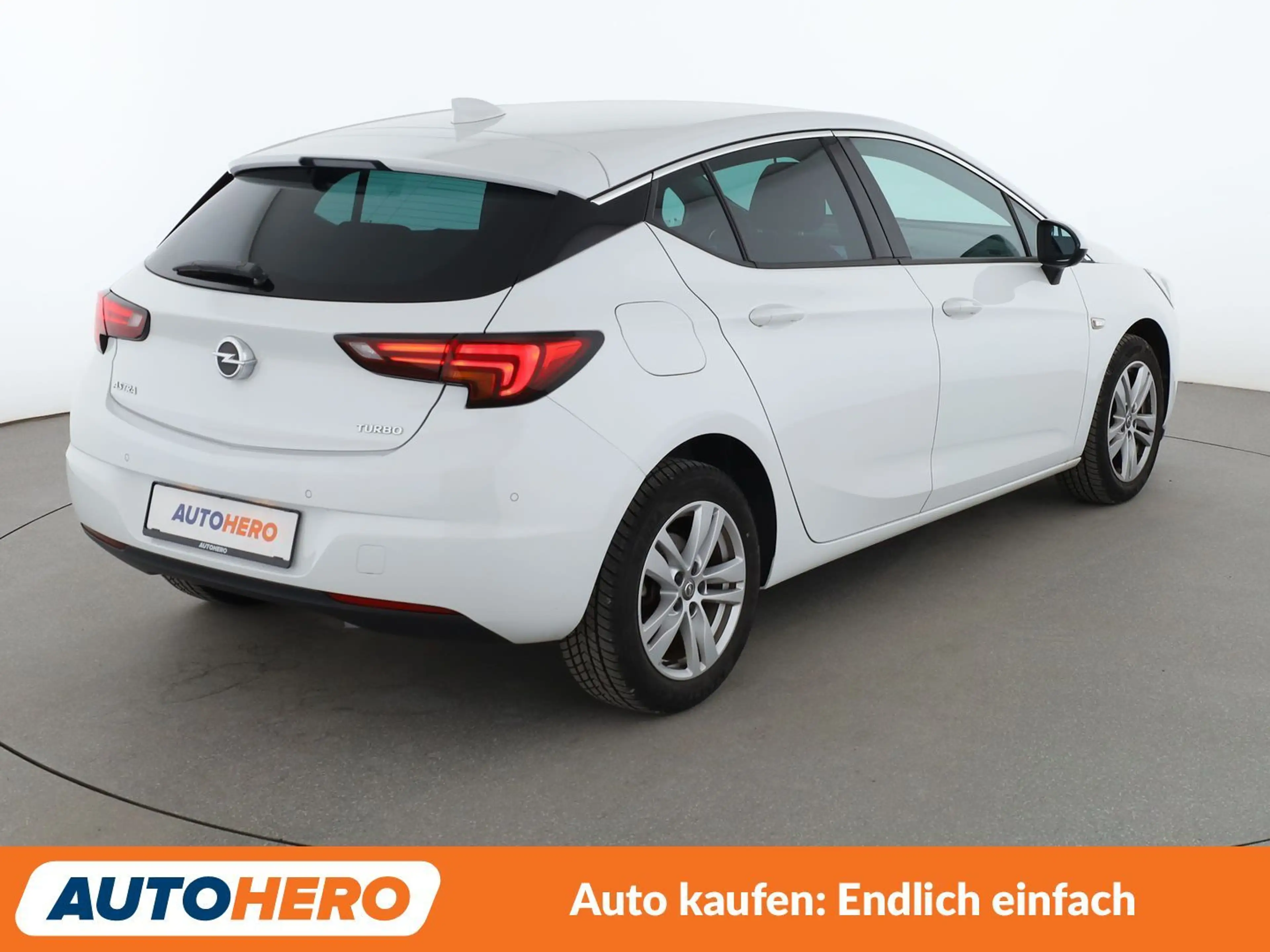 Opel Astra 1.4 SIDI Turbo Dynamic*NAVI*TEMPO*PDC* — photo 6