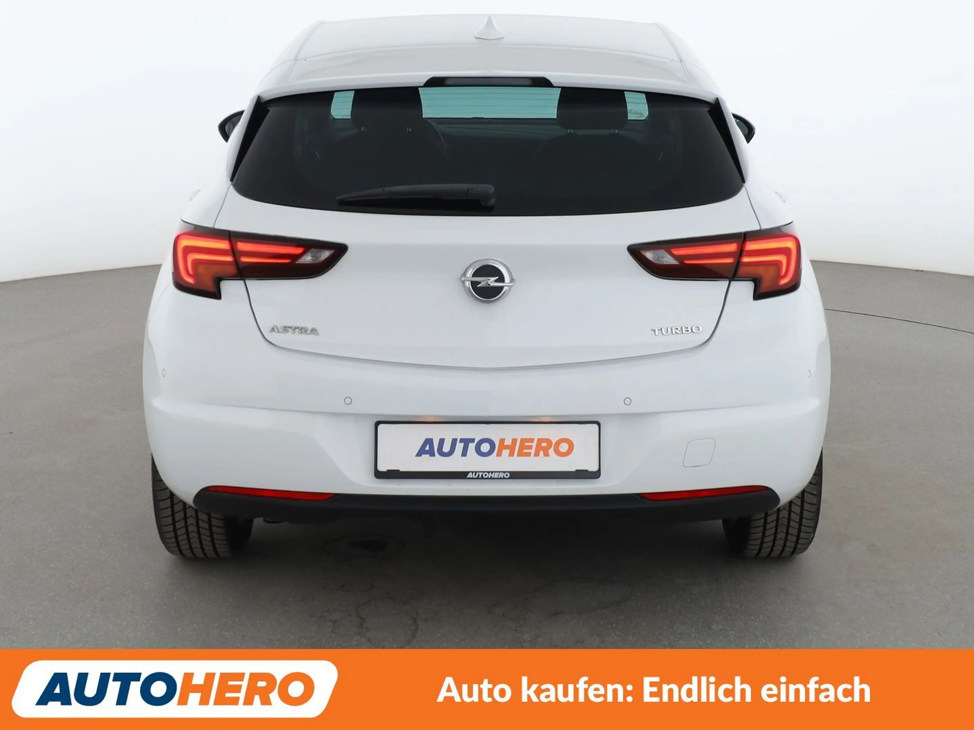 Opel Astra 1.4 SIDI Turbo Dynamic*NAVI*TEMPO*PDC* — photo 5