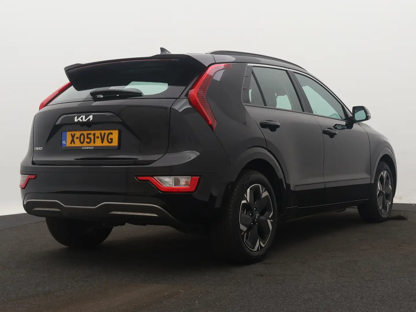 Kia e-Niro EV DynamicLine 64.8 kWh | Parkeercamera | Navi | Noir - 2