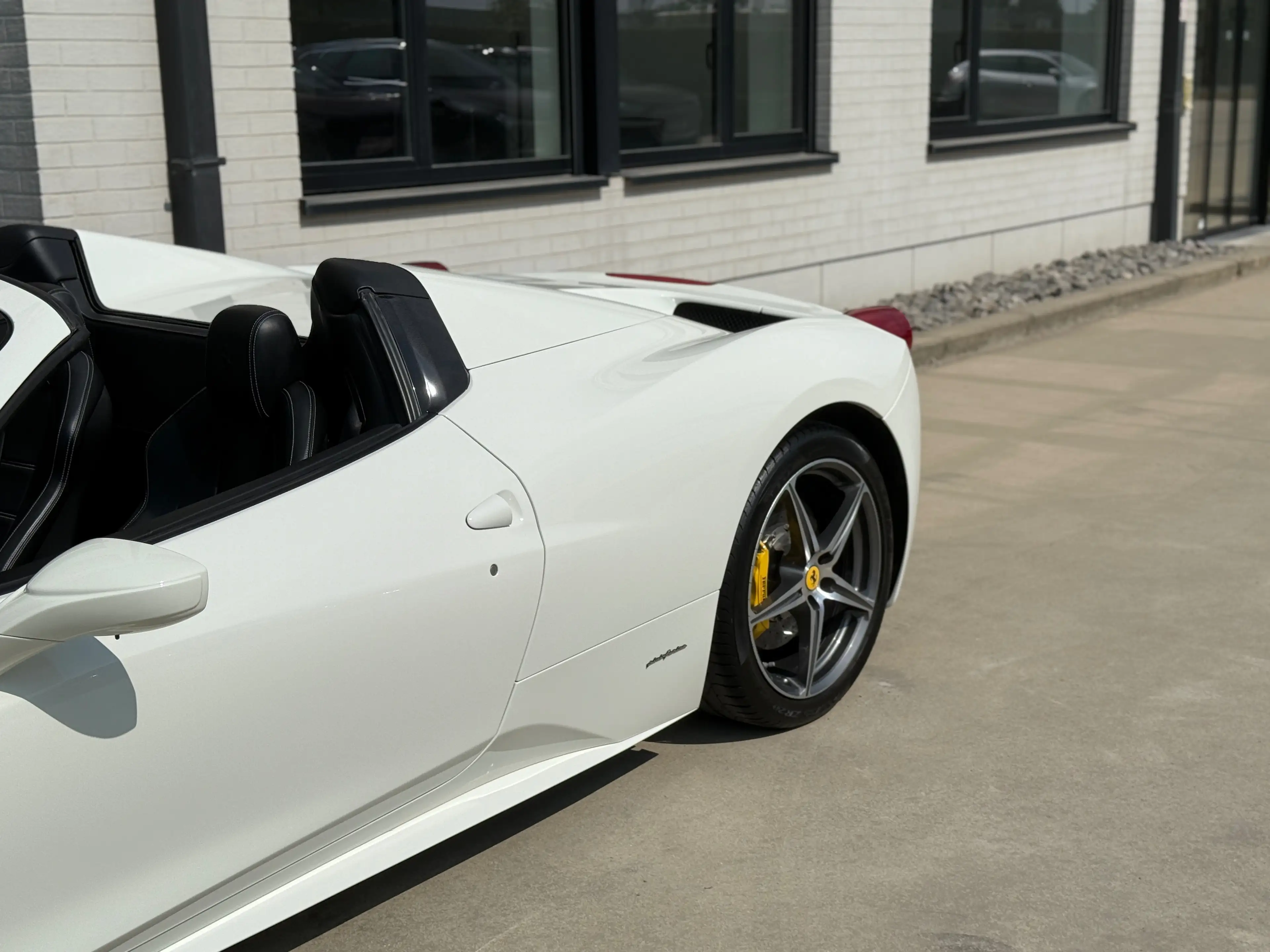 Ferrari 458 Spider 4.5i V8 — photo 15
