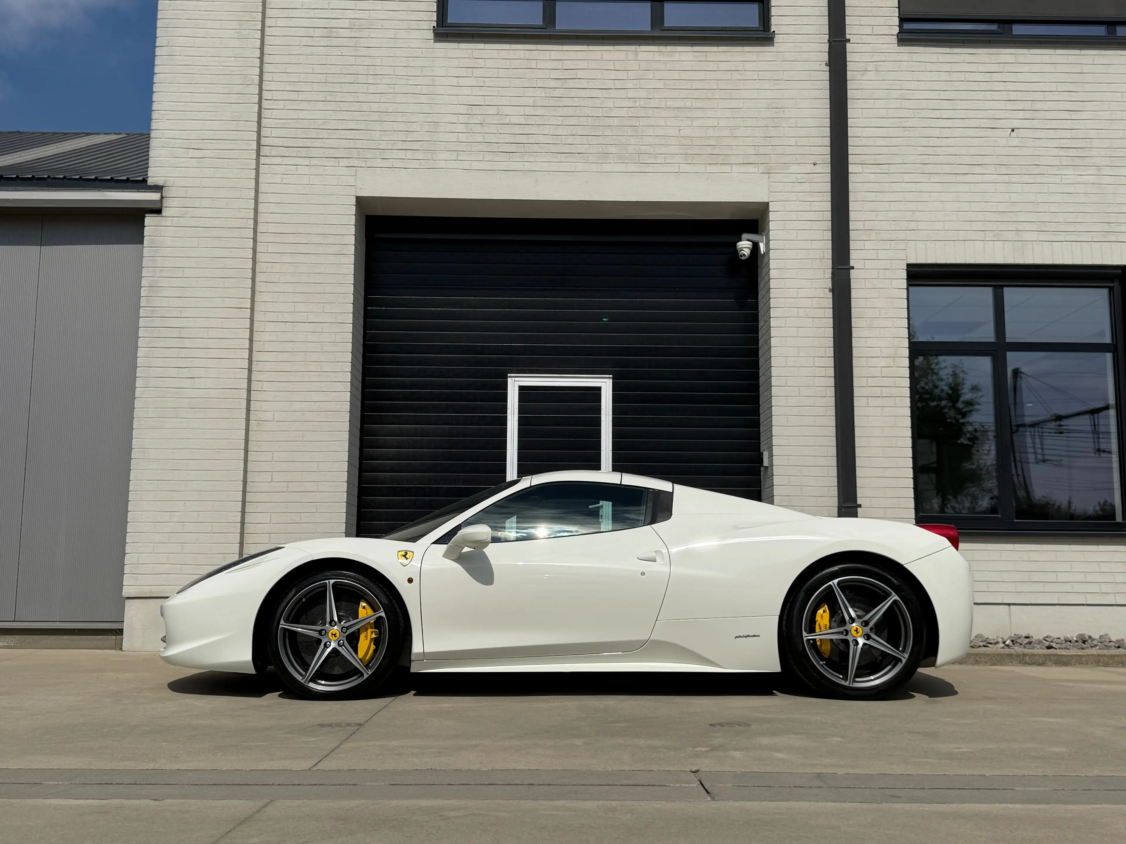 Ferrari 458 Spider 4.5i V8 — photo 11