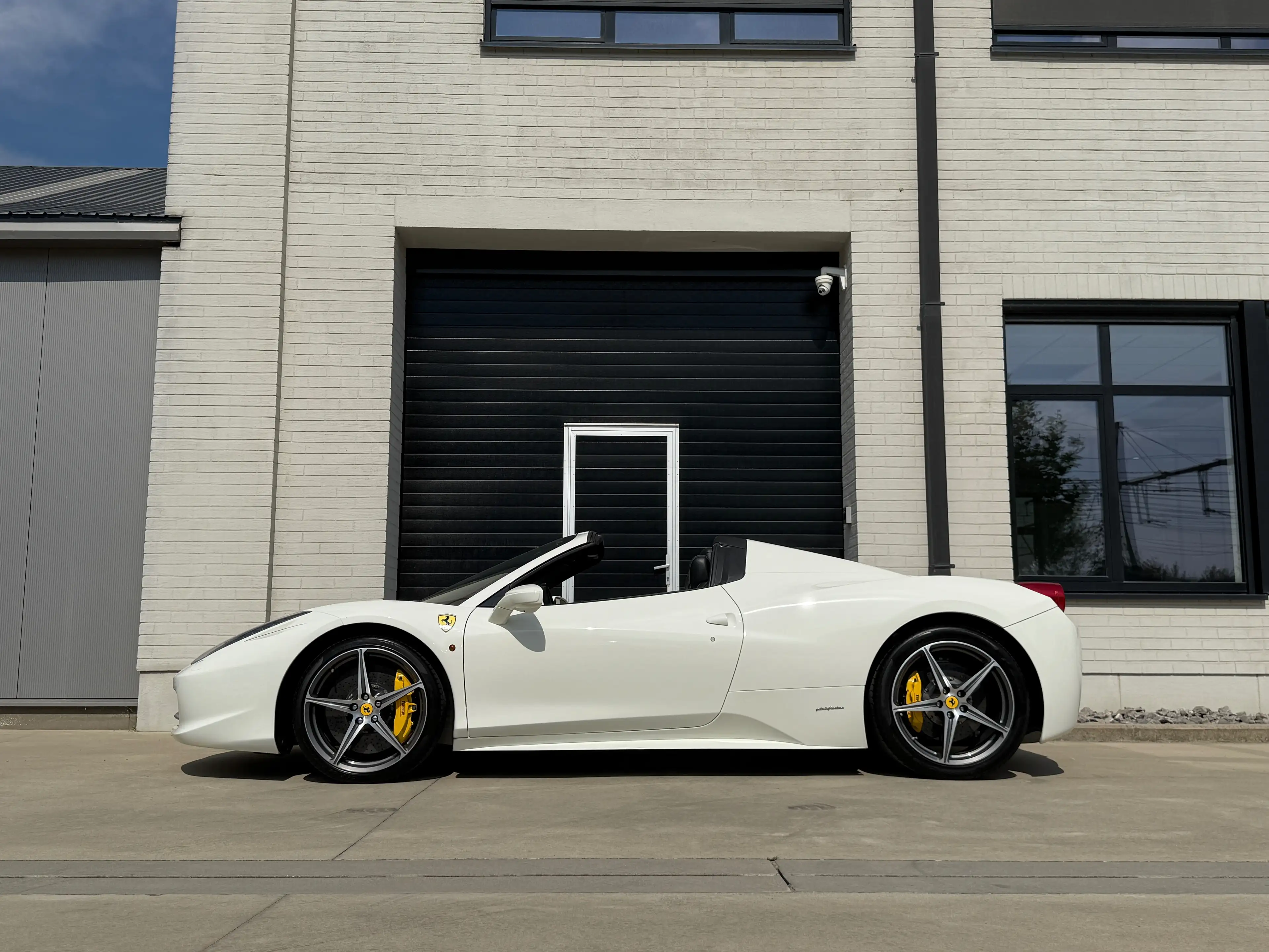 Ferrari 458 Spider 4.5i V8 — photo 10