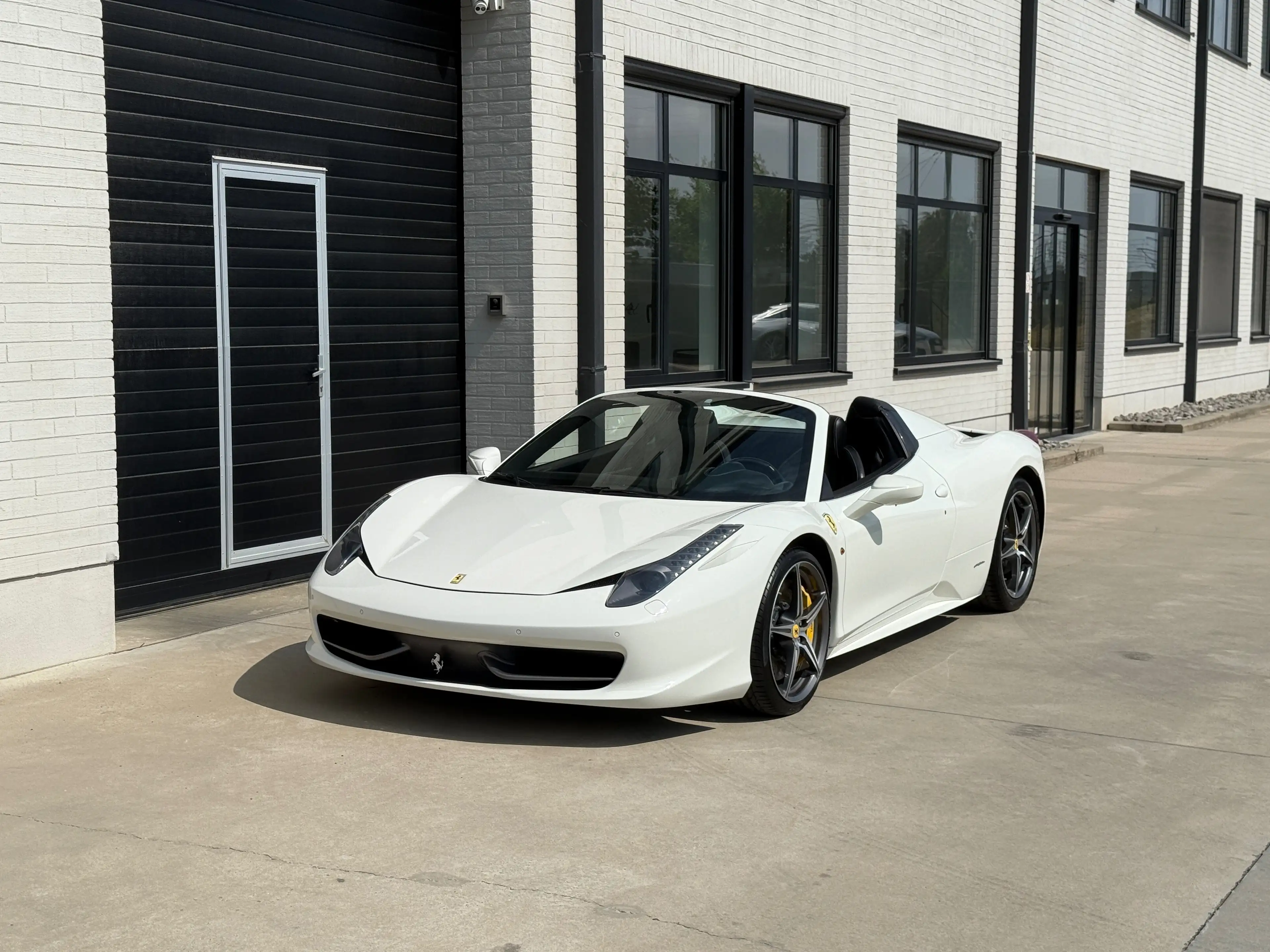 Ferrari 458 Spider 4.5i V8 — photo 8