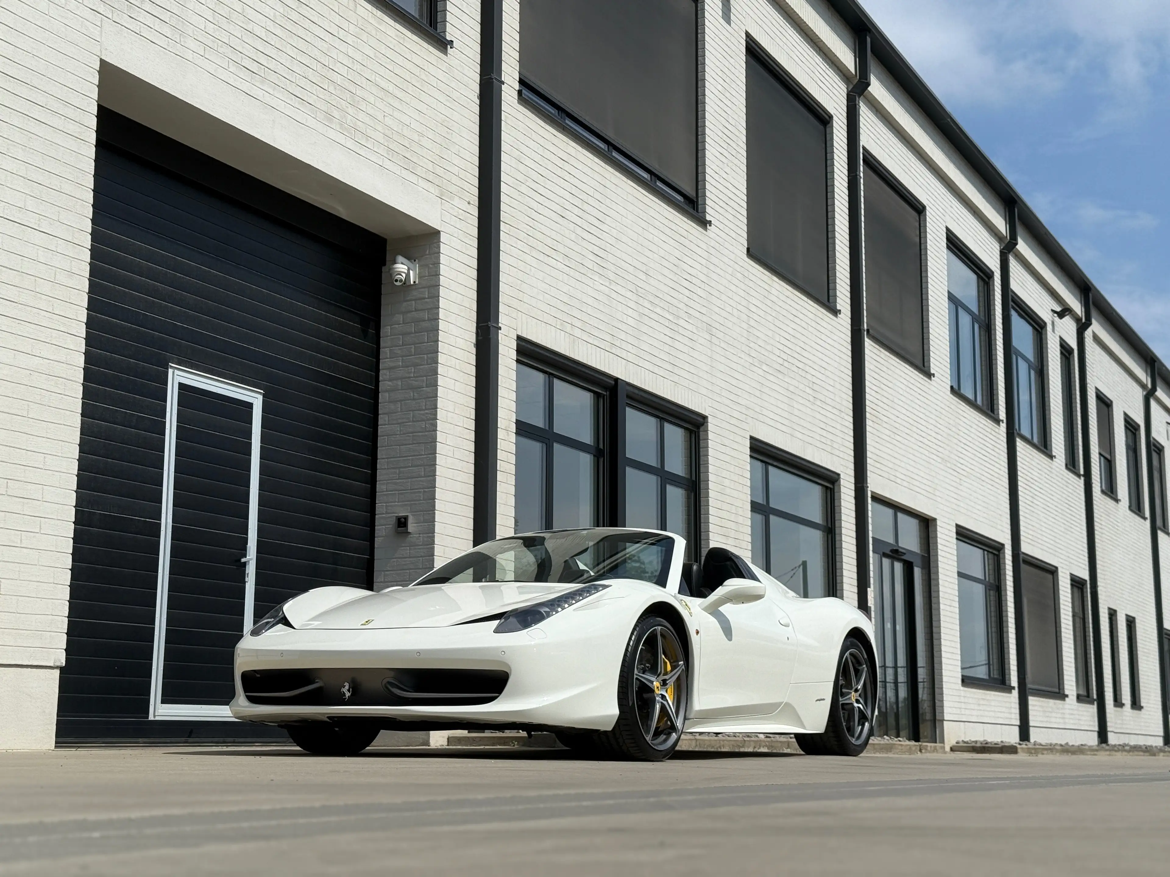 Ferrari 458 Spider 4.5i V8 — photo 9