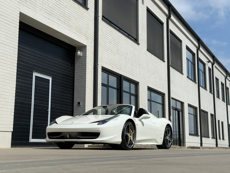 Ferrari 458 Spider 4.5i V8 — photo 9