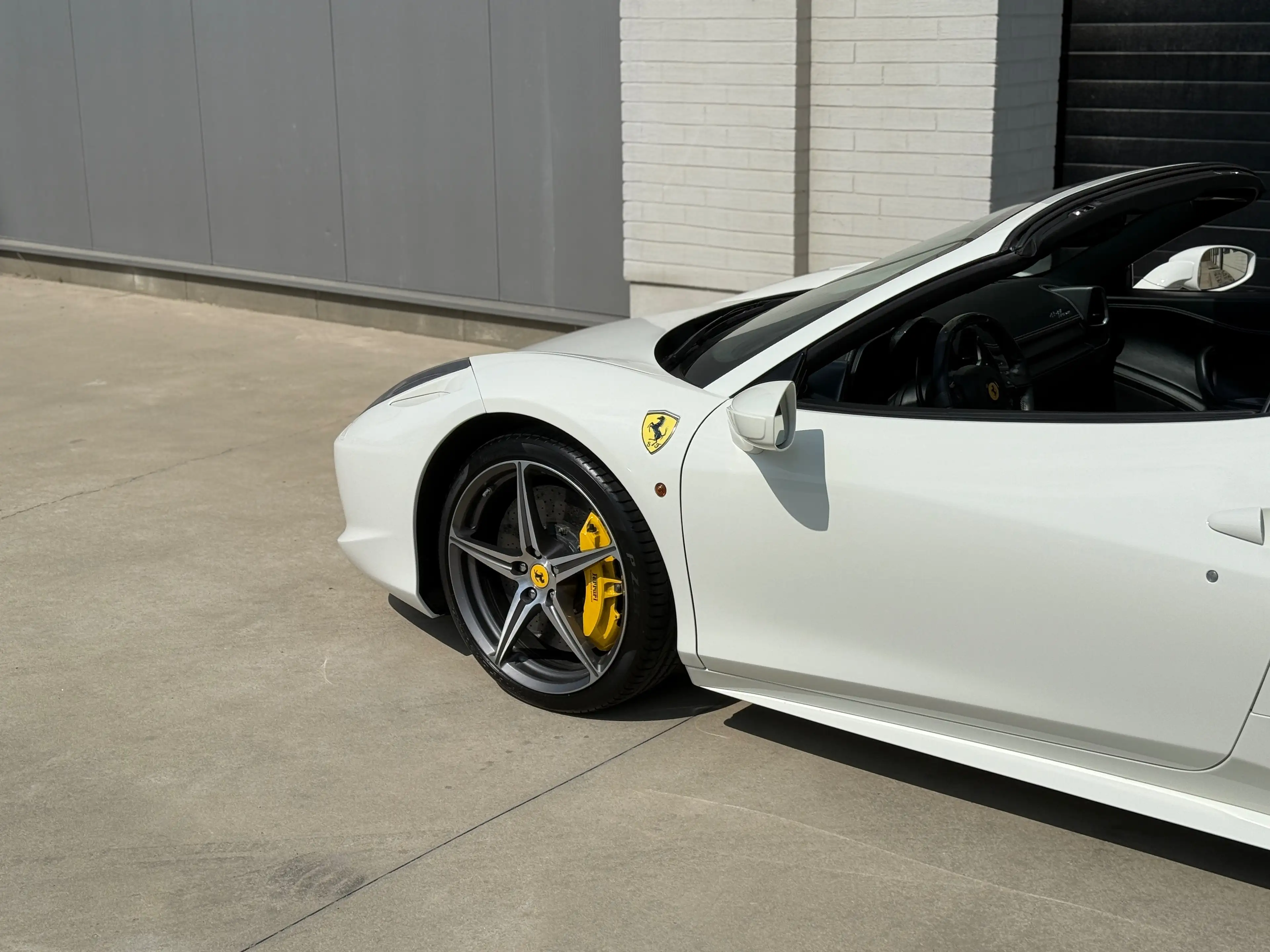 Ferrari 458 Spider 4.5i V8 — photo 13