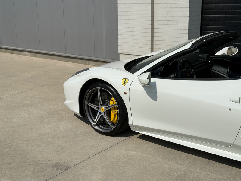 Ferrari 458 Spider 4.5i V8 — photo 13