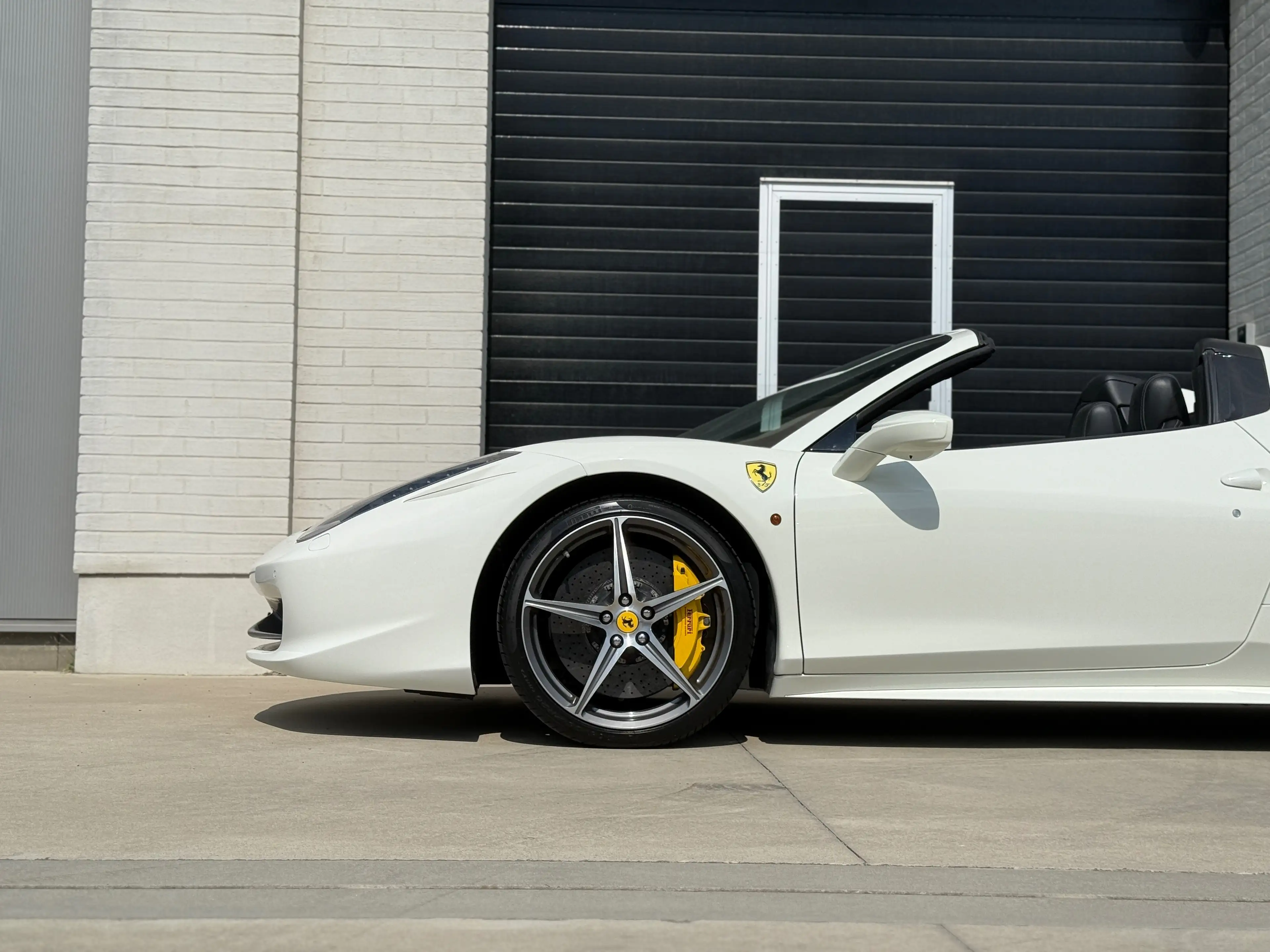 Ferrari 458 Spider 4.5i V8 — photo 12