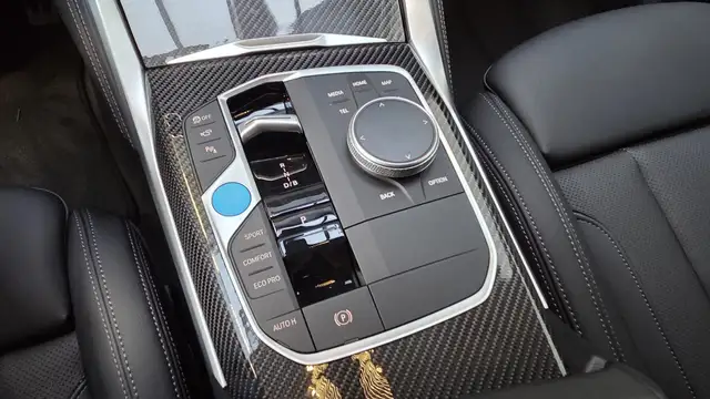 BMW I4 view 11