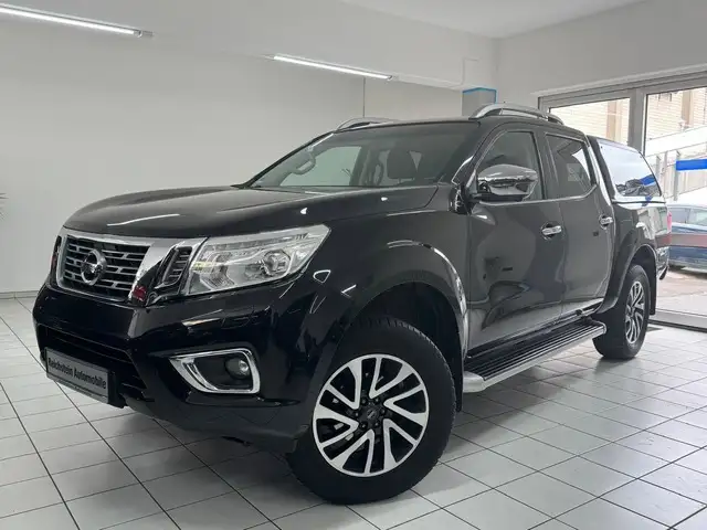 Nissan Navara NP300 Hardtop Doub Cab 4x4 SCHECKHEFT AHK