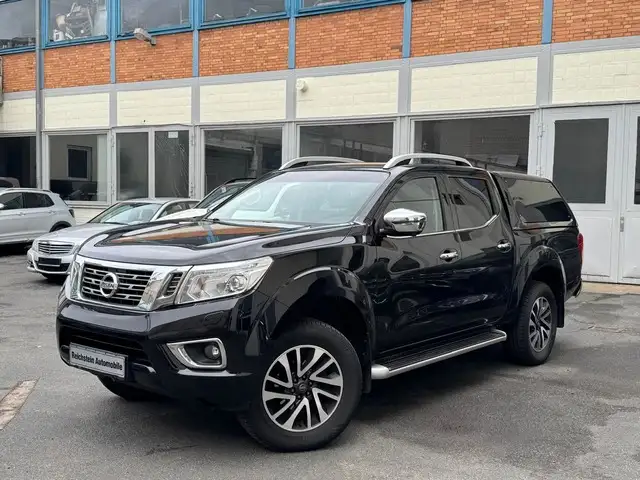 Nissan Navara NP300 Hardtop Doub Cab 4x4 SCHECKHEFT AHK