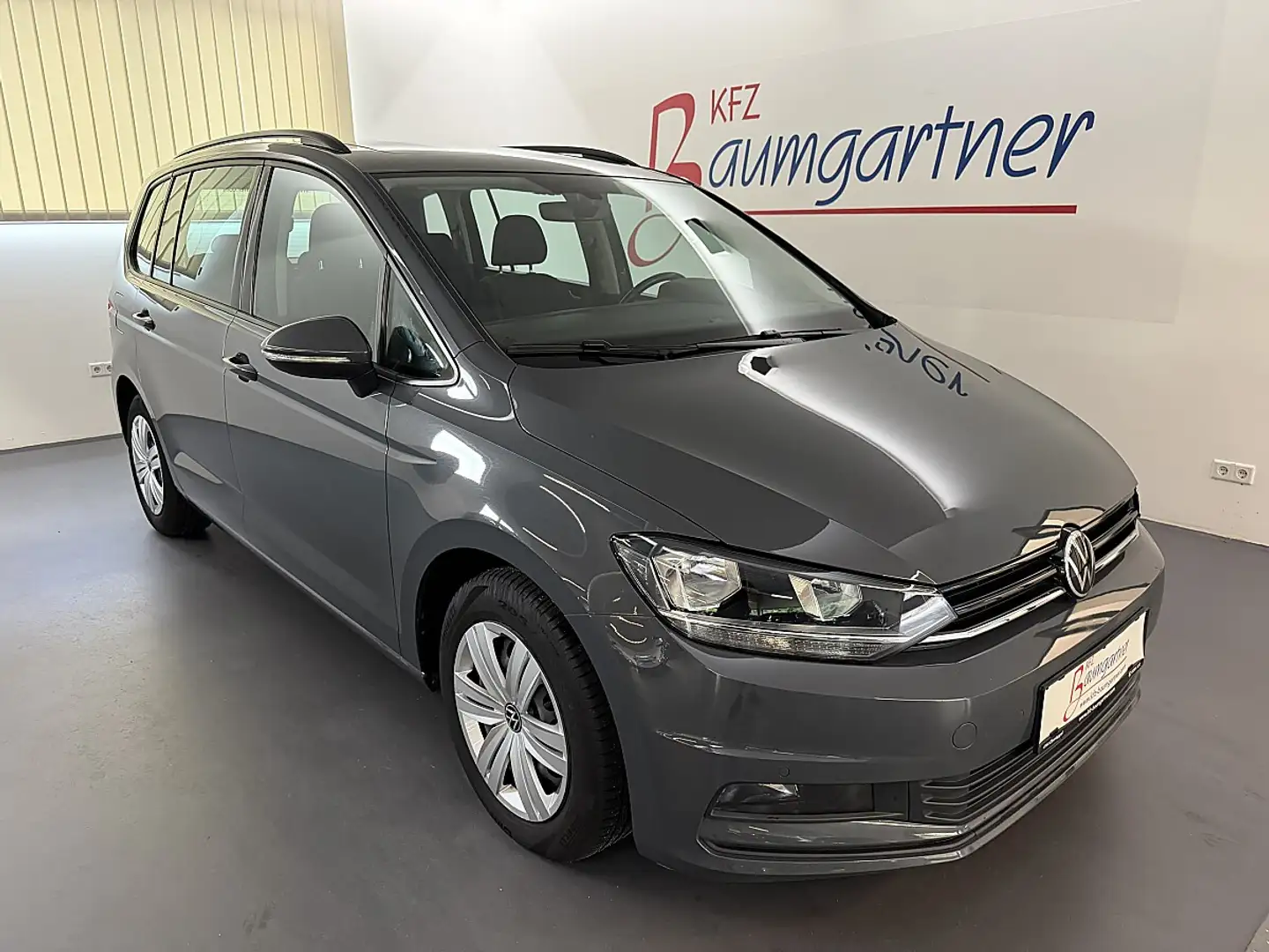 Volkswagen Touran 1,5TSI *NAVI*ACC*PANO*PDC vo/hi*APP Connect*Lic... Grau - 1