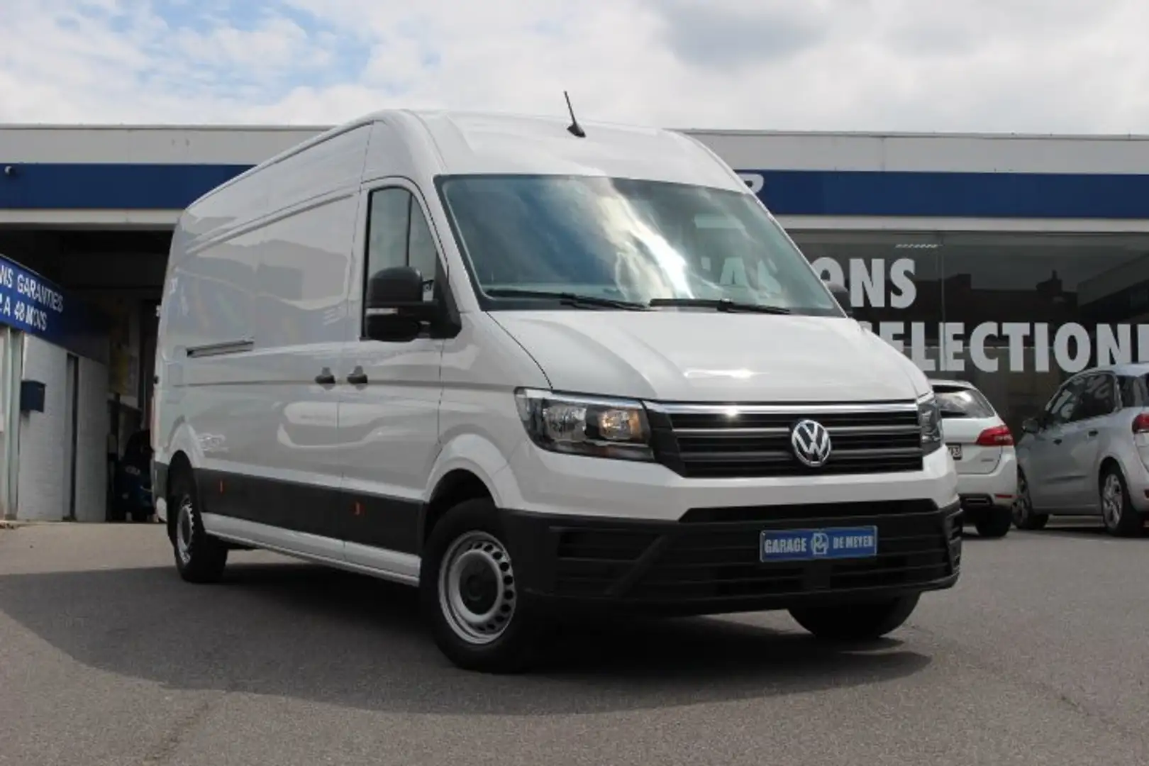 Volkswagen Crafter 2.0 TDI L4-H2 DSG Wit - 1