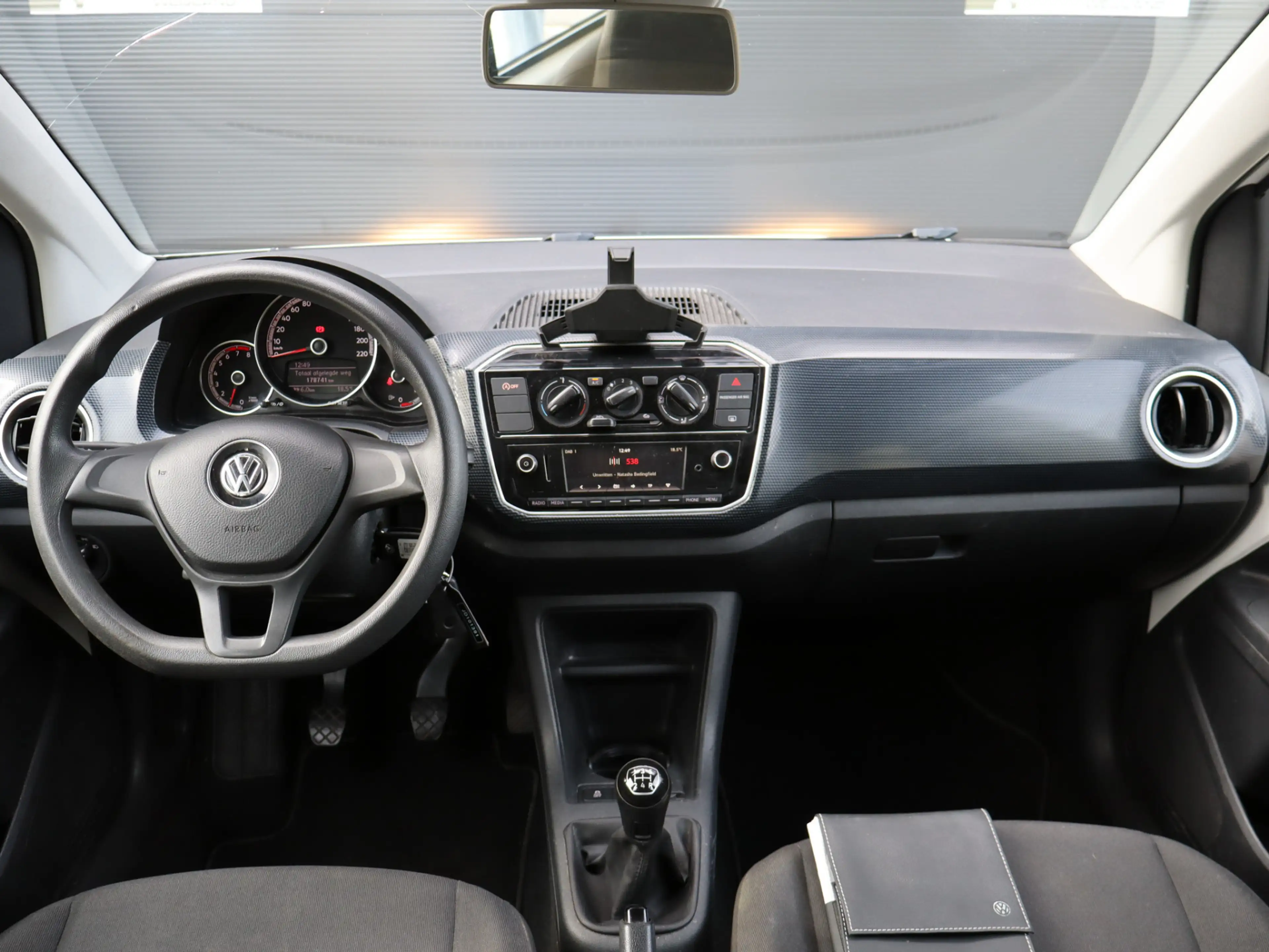 Volkswagen up! 1.0 BMT move up! BTW-auto I 1ste eig. I Airco I Ra — photo 4