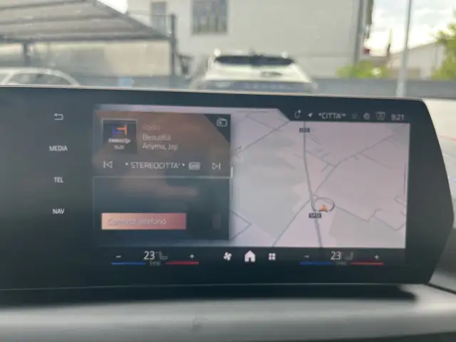 BMW 1 Series view 15