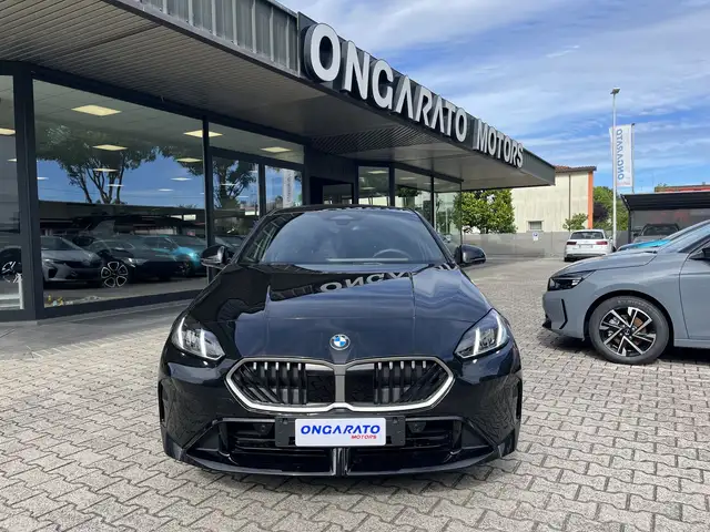 BMW 1 Series view 2