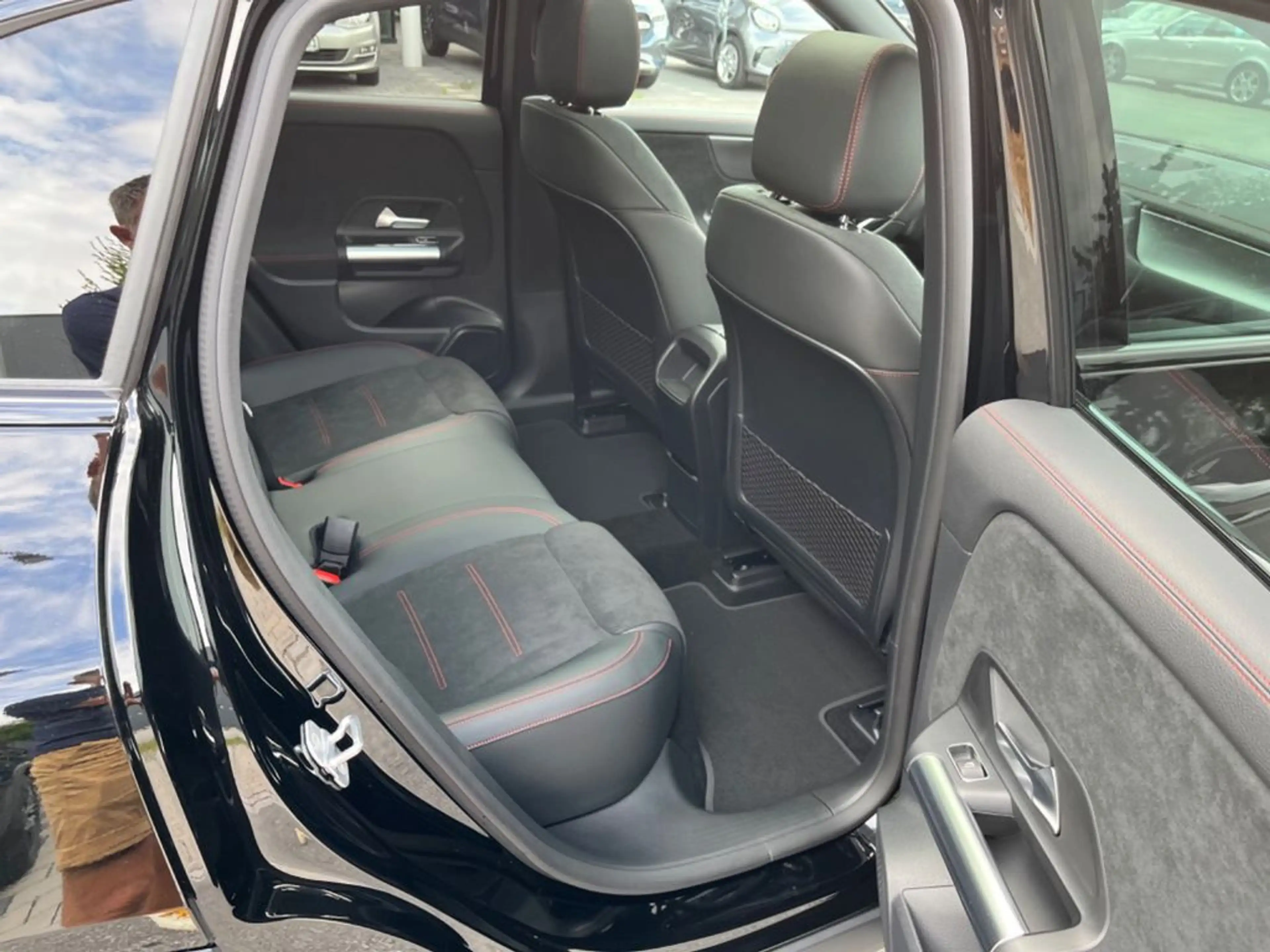 Mercedes-Benz EQA 250 EQA 250 (243.701) — photo 15