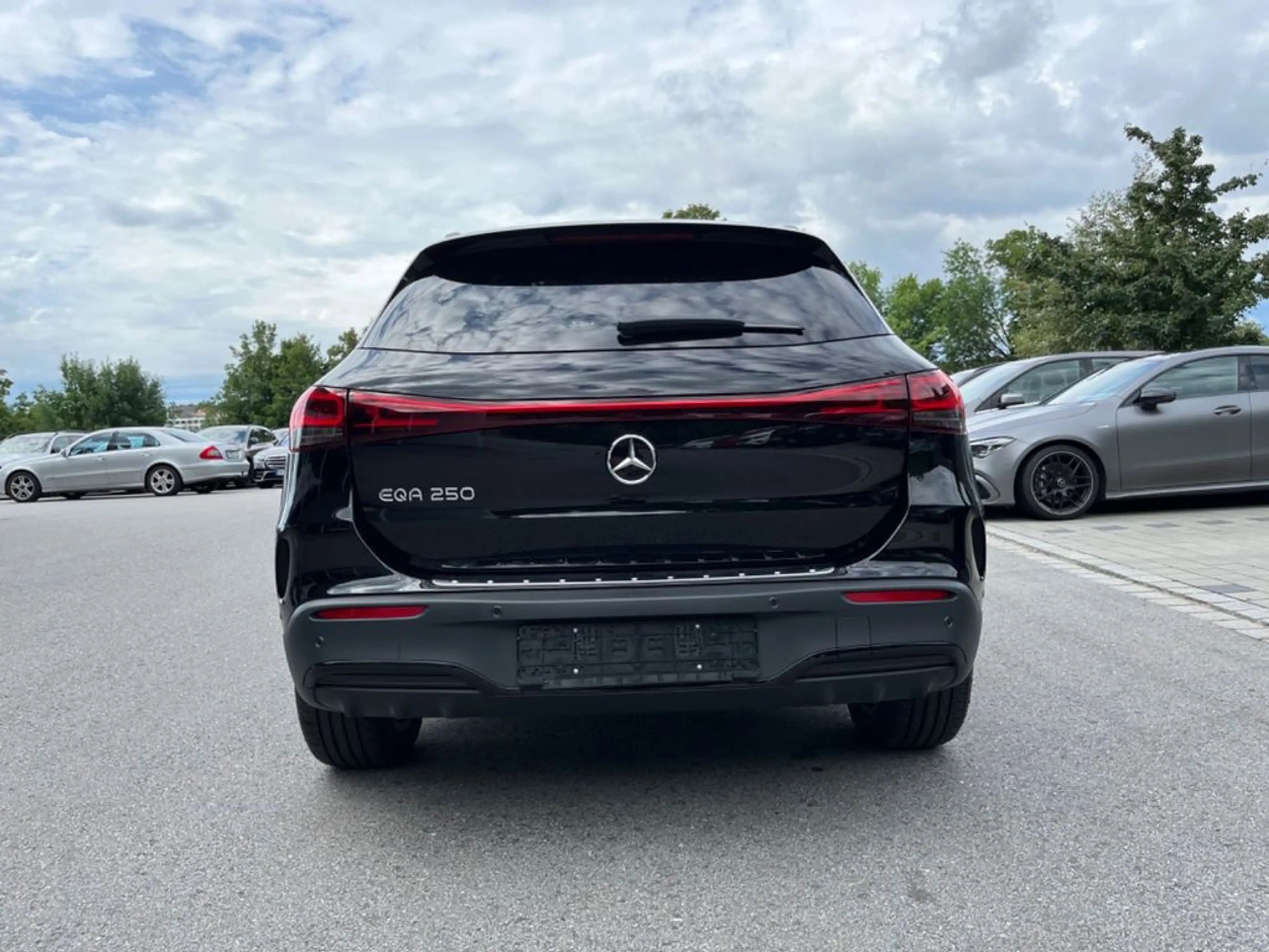 Mercedes-Benz EQA 250 EQA 250 (243.701) — photo 7