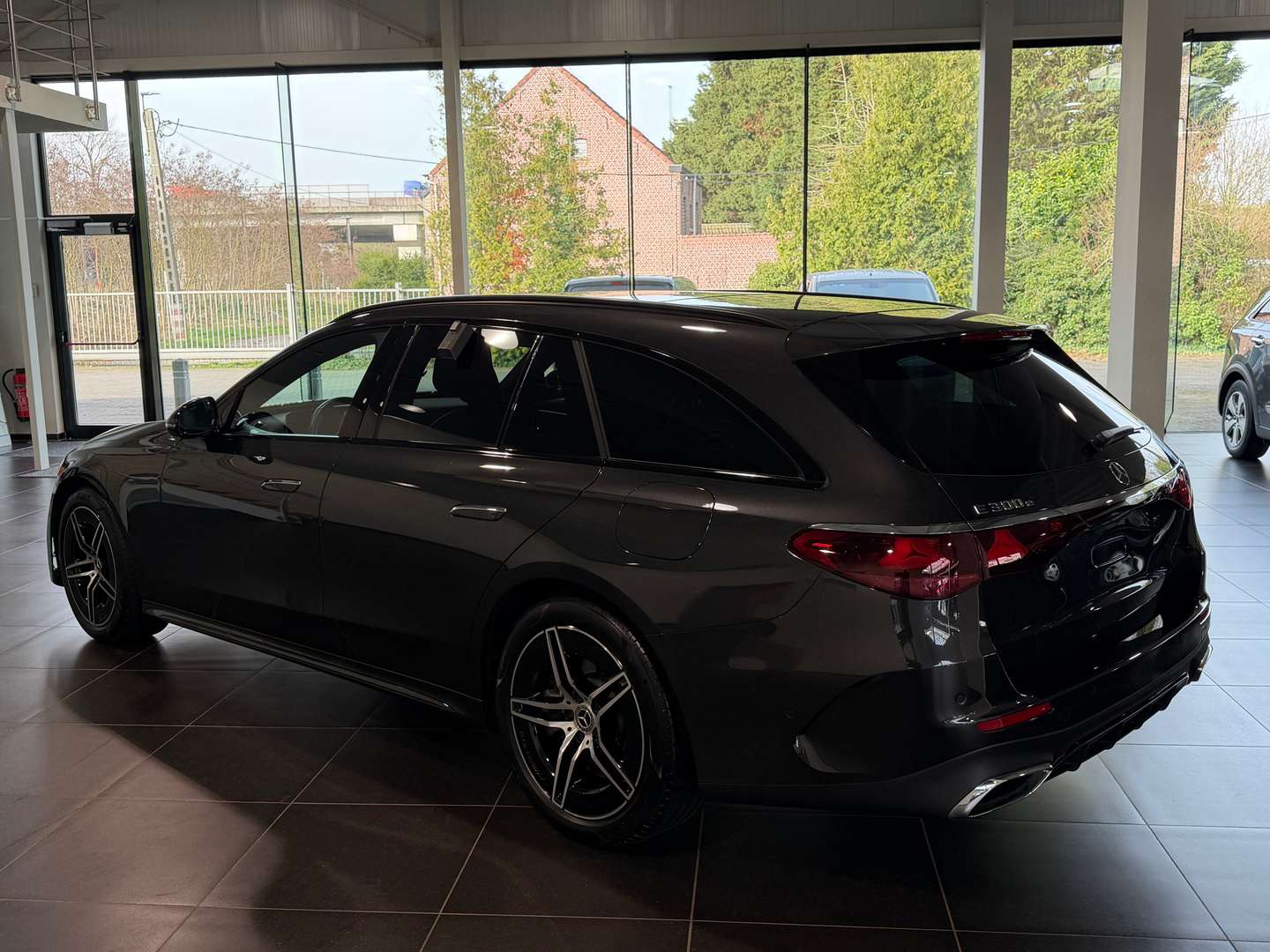 Mercedes Classe E Break 300 AMG Line -  - Joinsteer - #3