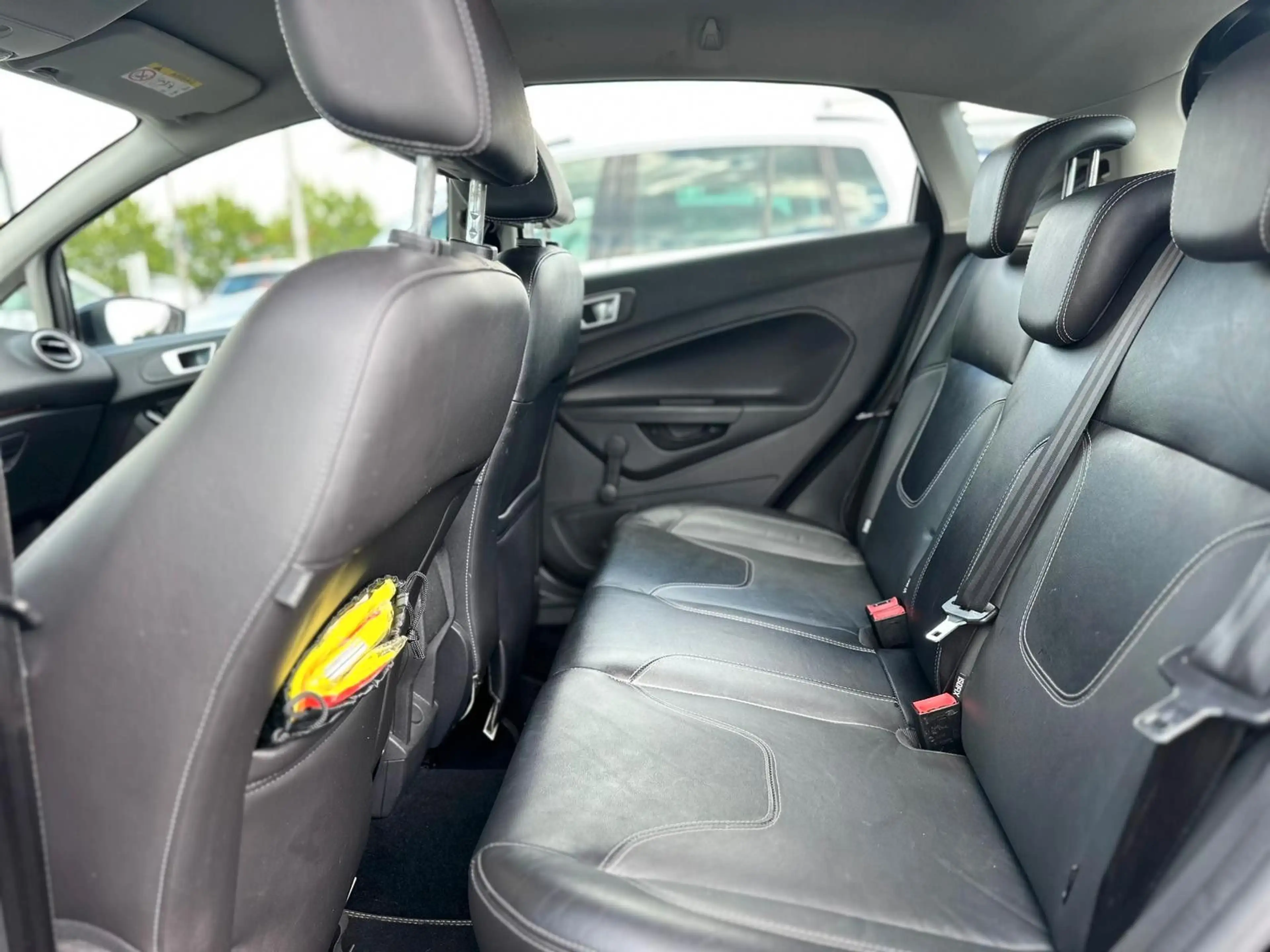 Ford Fiesta Titanium * HU 03 27* ZAHNRIEMEN NEU* — photo 11
