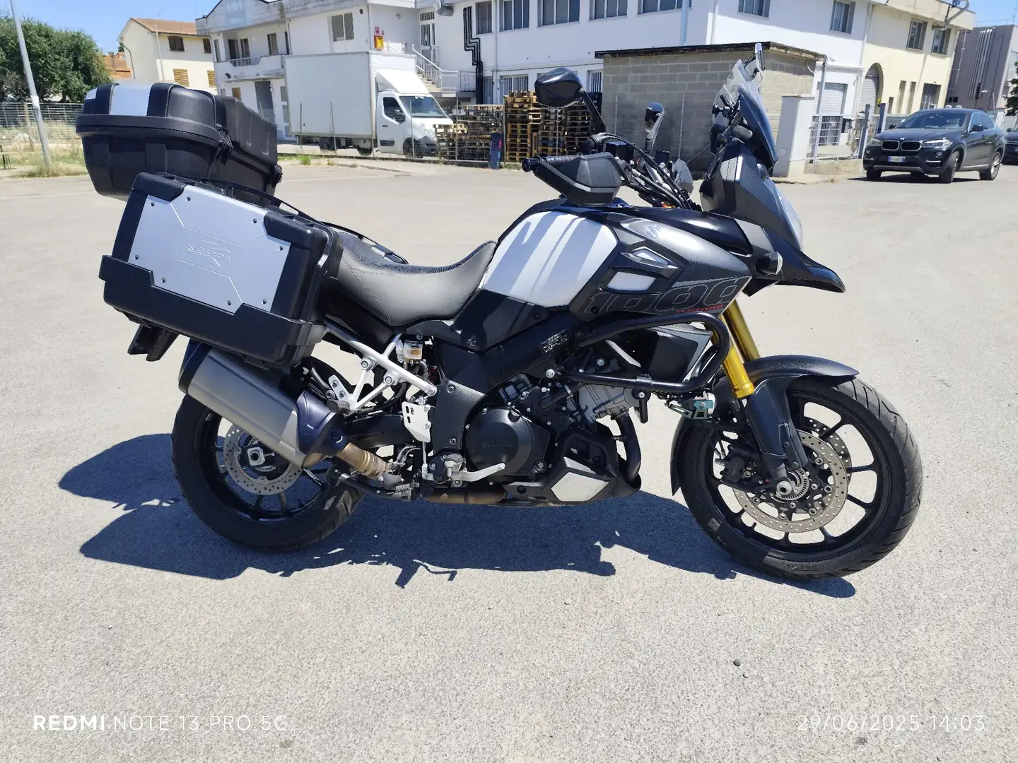 Suzuki V-Strom 1000 abs no compromise Nero - 2