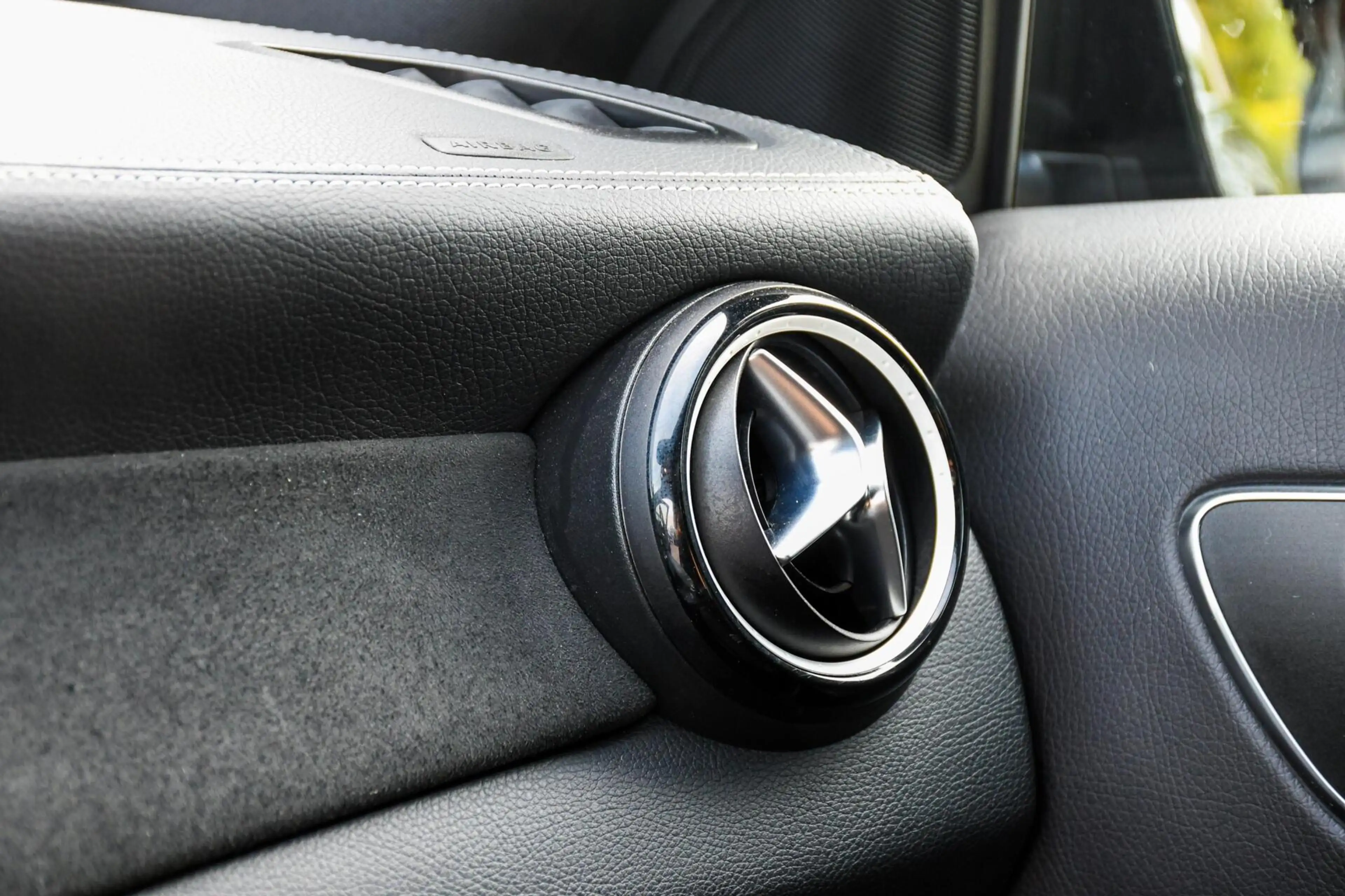 Mercedes-Benz A 180 EDITION AMG Panoramadak Night Camera — photo 31