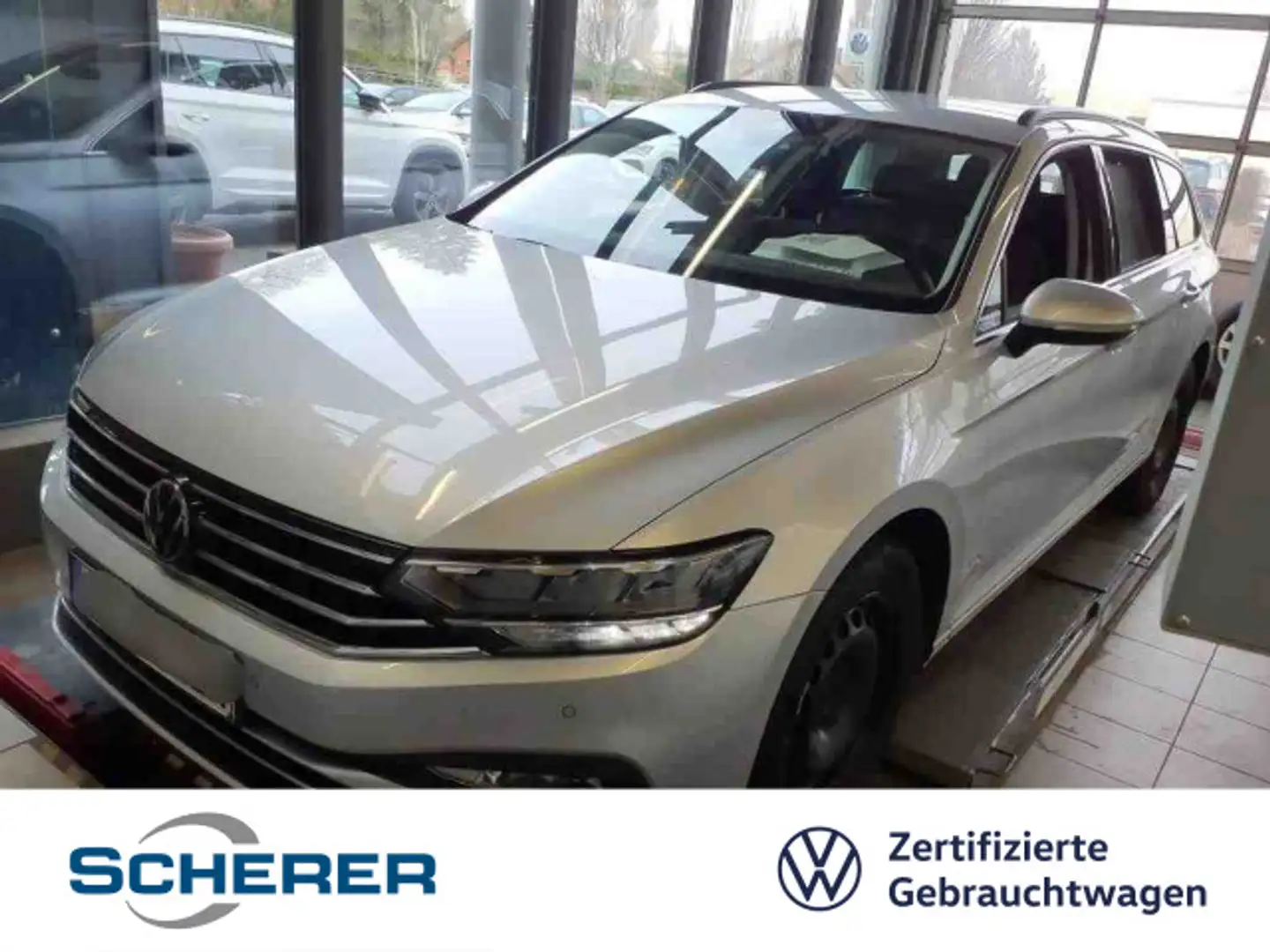 Volkswagen Passat Variant Business 2.0 TDI SCR 110 kW 7-Gan Silber - 1