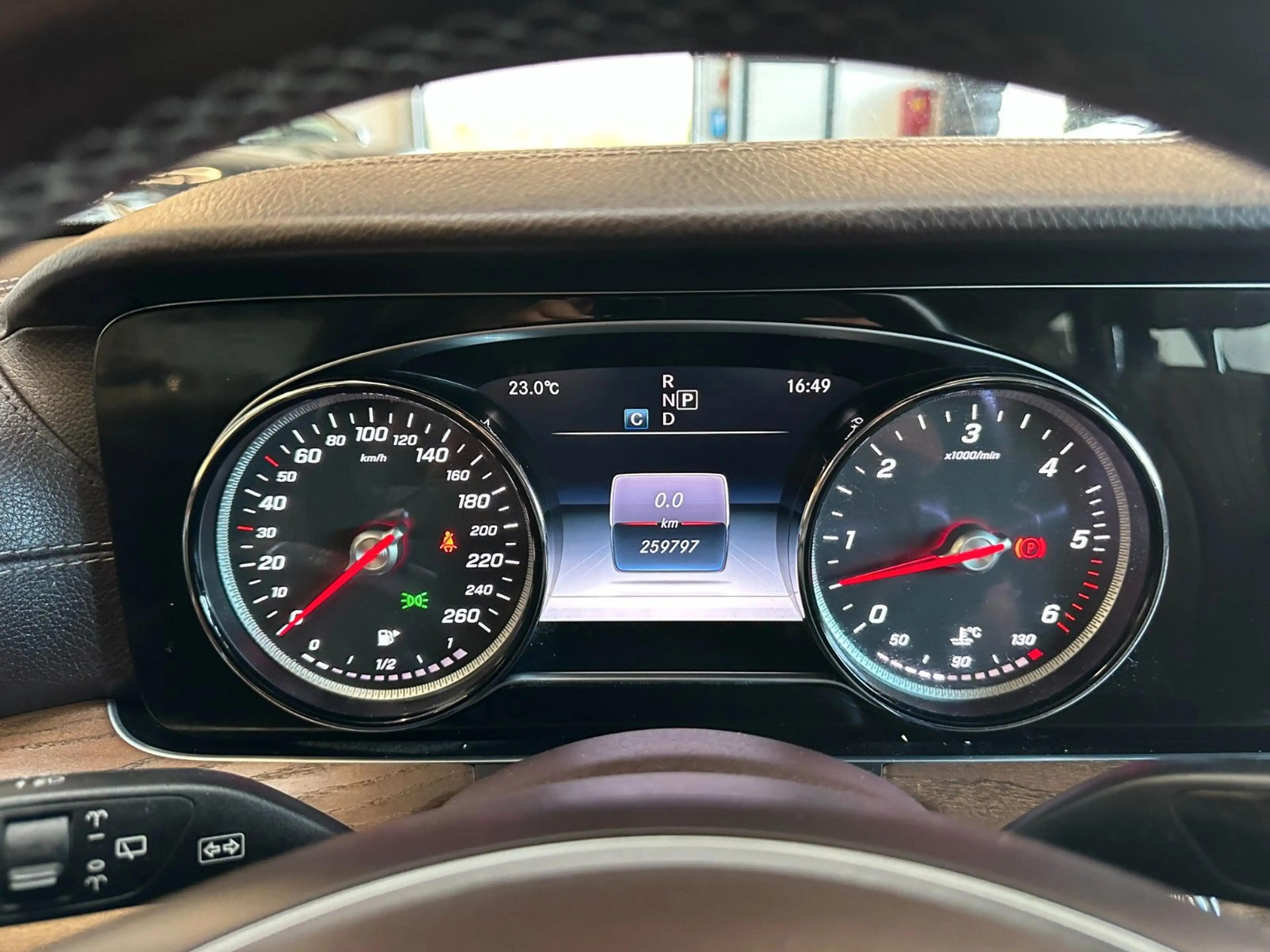 Mercedes-Benz E 350 *BURMESTER*KEYLES*PANO*AHK*ACC*StandHZ* — photo 13