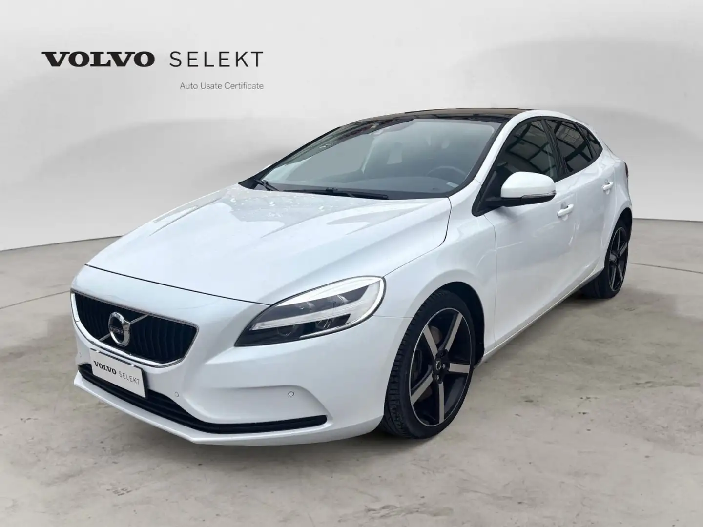 Volvo V40 D2 120 CV Automatica NAVI TETTO LED Business Bianco - 1