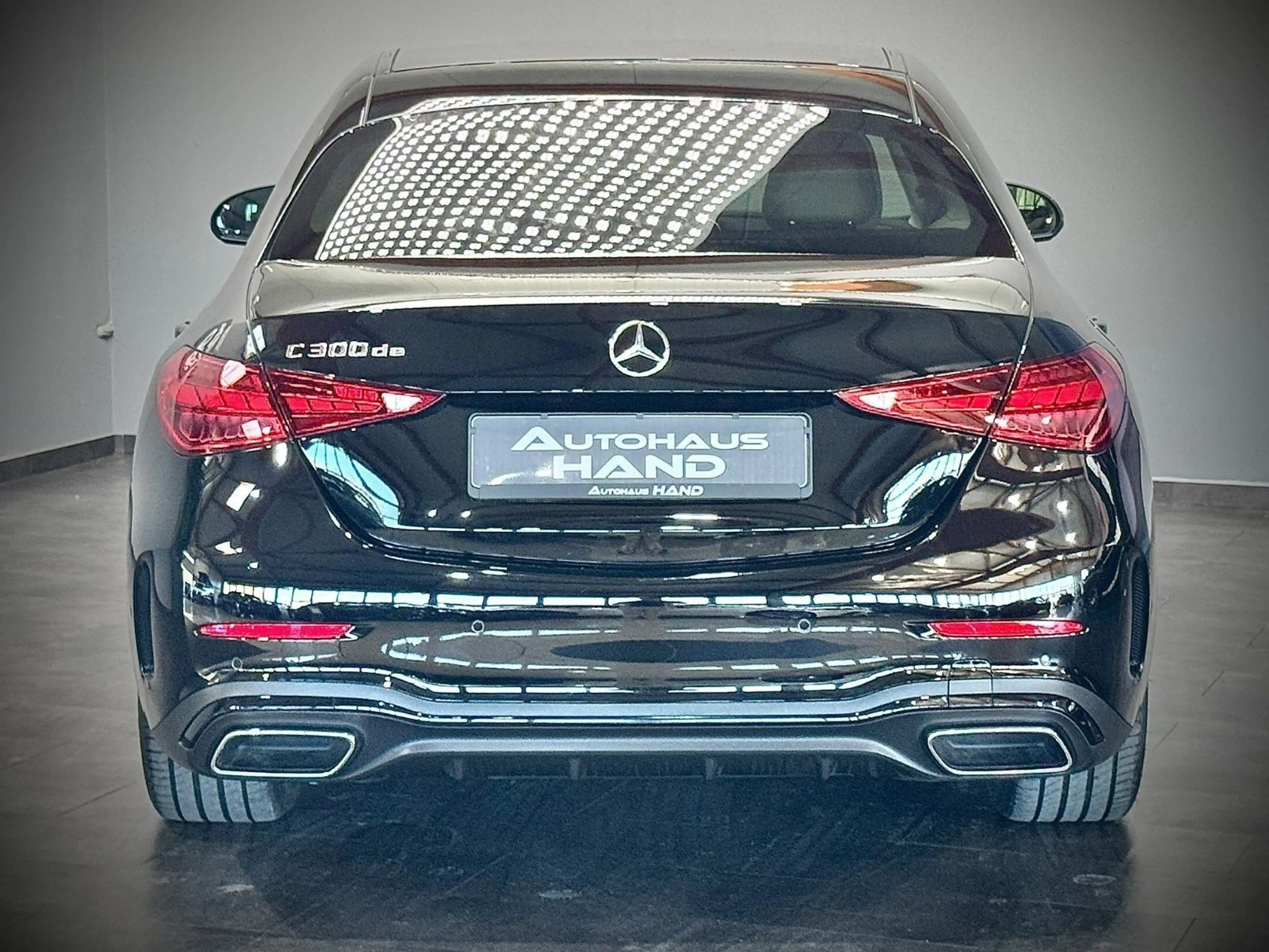 Mercedes-Benz C 300 de*AMG-LINE*ACC*KAMERA*SITZKÜHLUNG*GA — photo 7