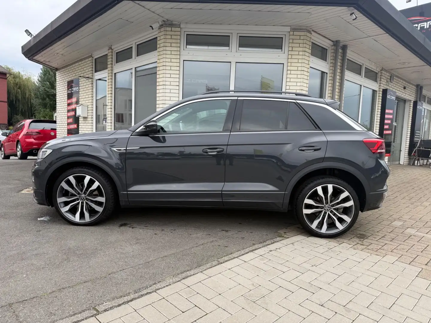 Volkswagen T-Roc Sport Rline PANO ACC KAMERA CARPLAY Gris - 2