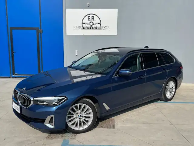 BMW 520 520xd Touring mhev 48V xdrive Luxury aut. IVA ESP.