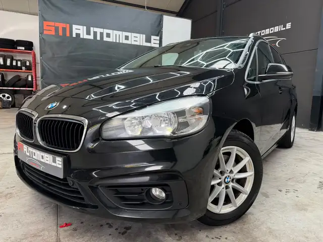 BMW 216 MARCHAND OU EXPORT