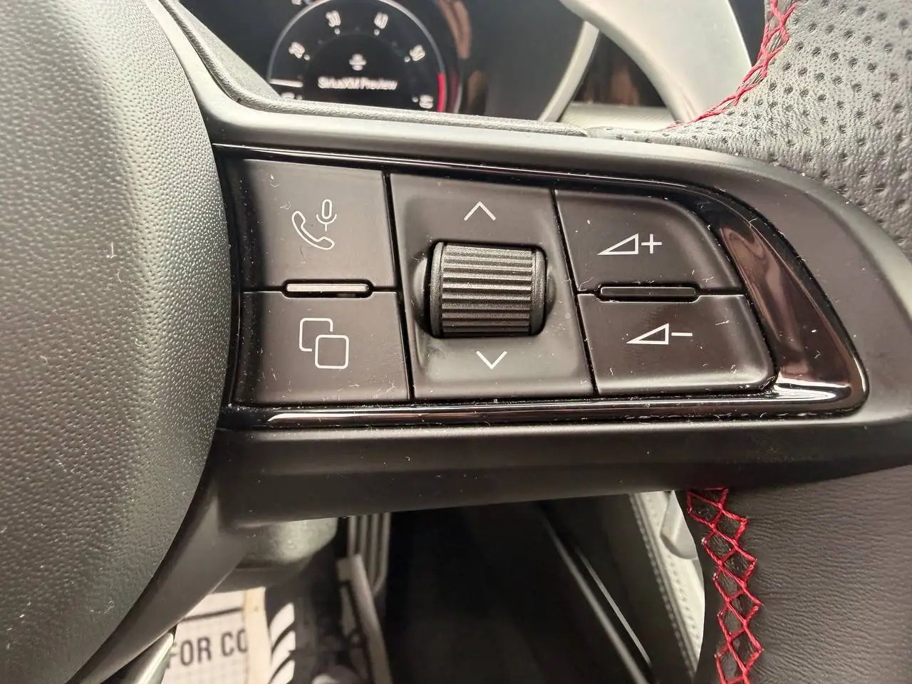 Alfa Romeo Stelvio снимка Alfa Romeo Stelvio
