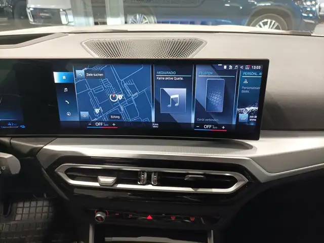 BMW 3 Series view 12