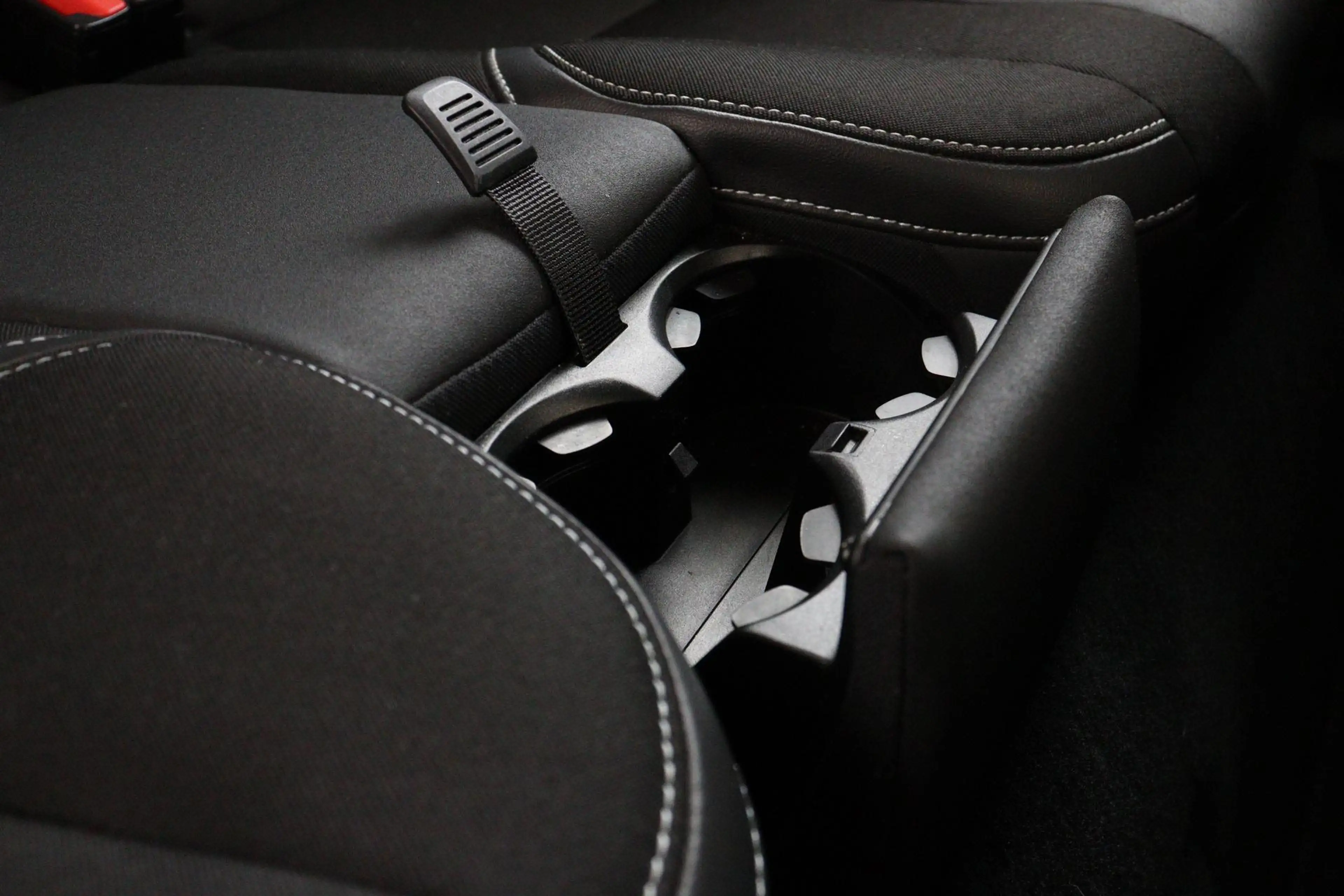 Volvo V40 T3 MOMENTUM -CRUISE|STOELVERW.|STANDKACHEL|PDC.A|H — photo 14