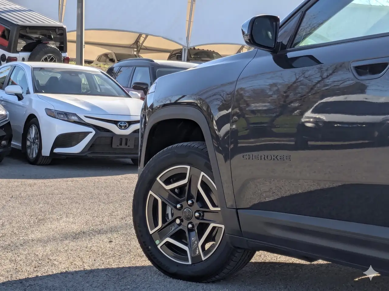 Jeep Cherokee снимка Jeep Cherokee