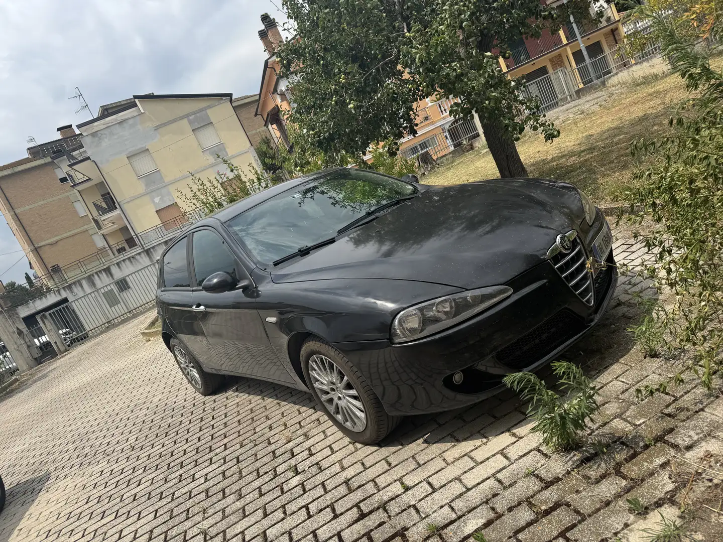 Alfa Romeo 147 5p 1.9 jtd mjt Distinctive c/esp 150cv - 2