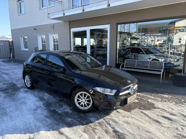 Mercedes-Benz A 160 A 160 *NEUES MODELL*NAVI*RÜCKFAHRK*MBUX*TEMP*