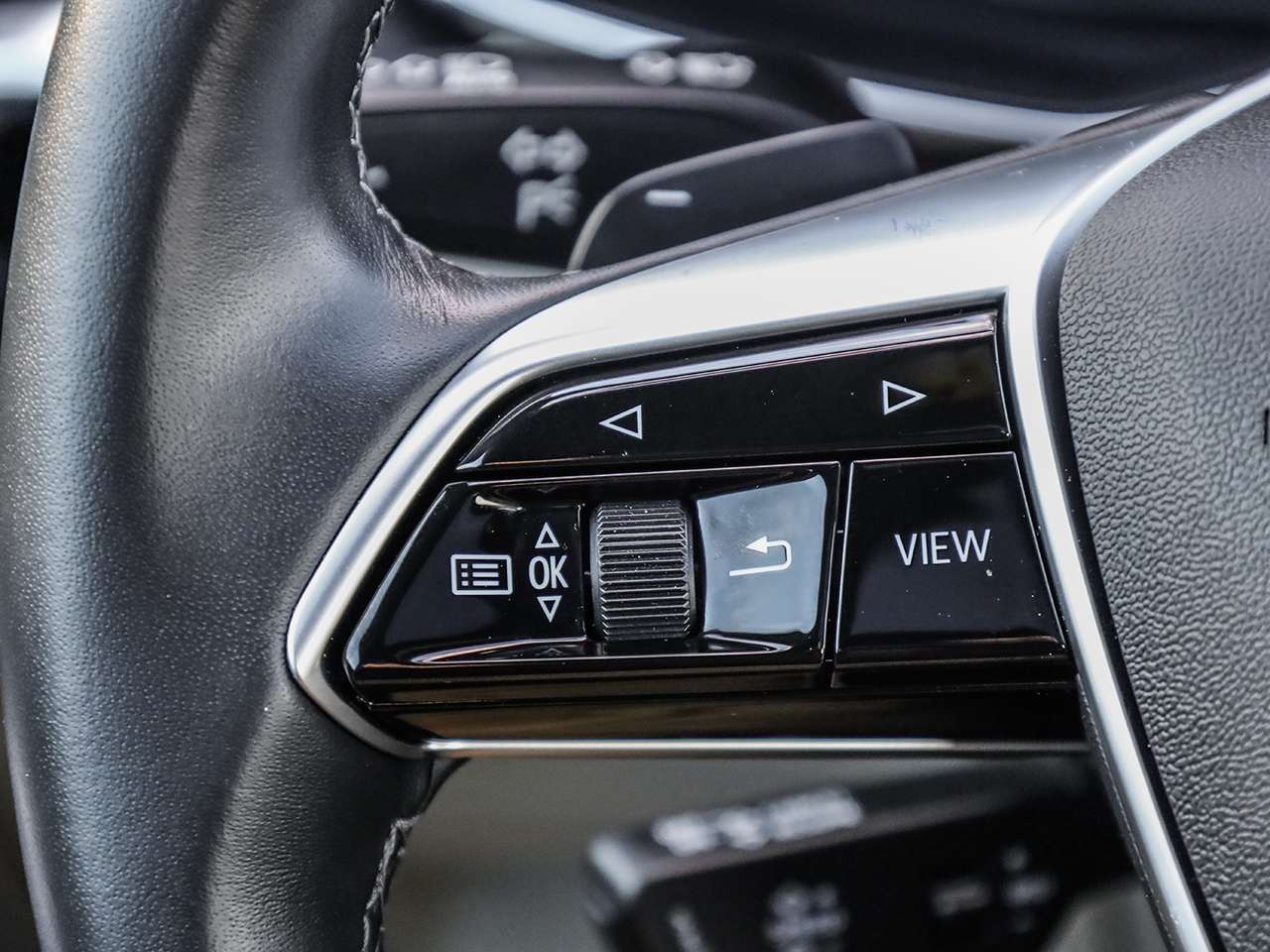 2023 Audi A6 Dynamic Package | Adaptive Air Suspension thumb 22