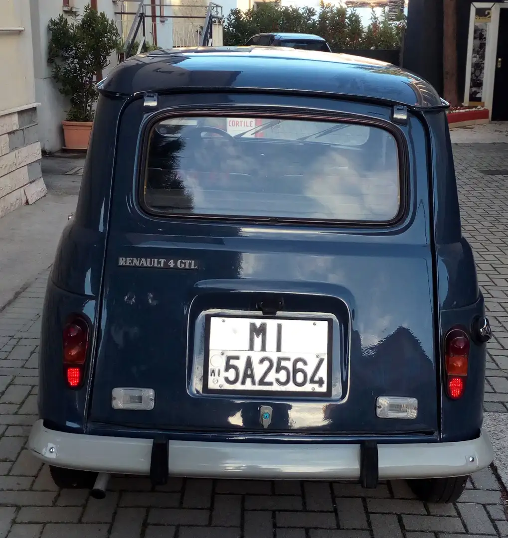 Renault R 4 Albastru - 1