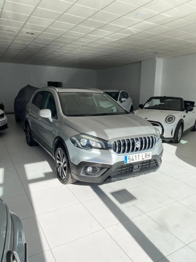 Suzuki SX4 S-Cross 1.4T GLX 4WD Mild Hybrid Aut. Gris - 1