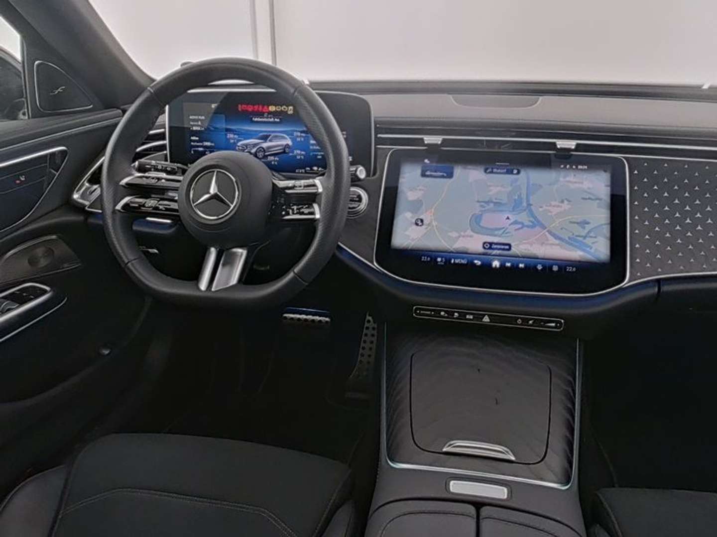 Mercedes Classe E 300 AMG Line -  - Joinsteer - #3